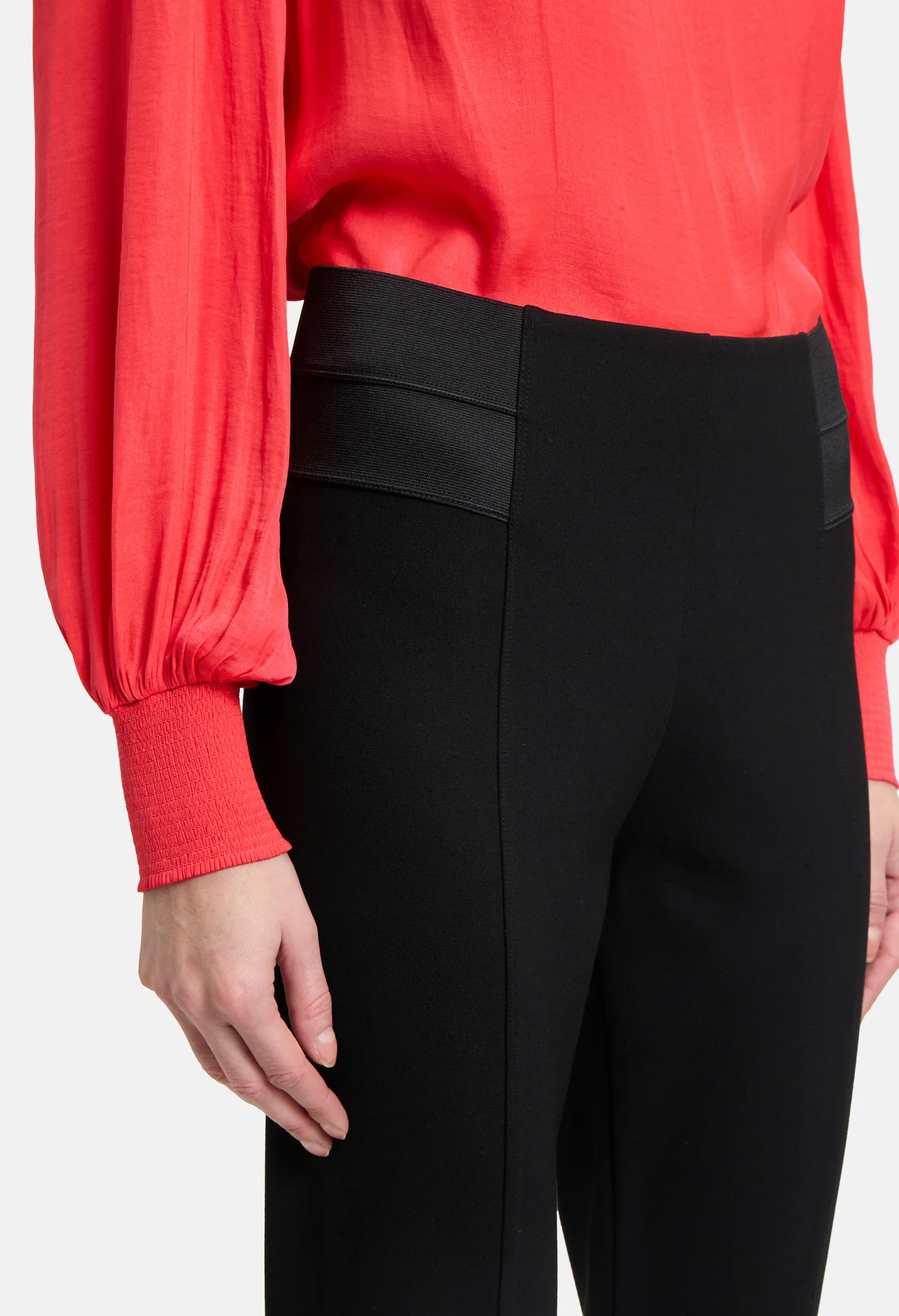 Classic 7/8 Length Pants - Image 4