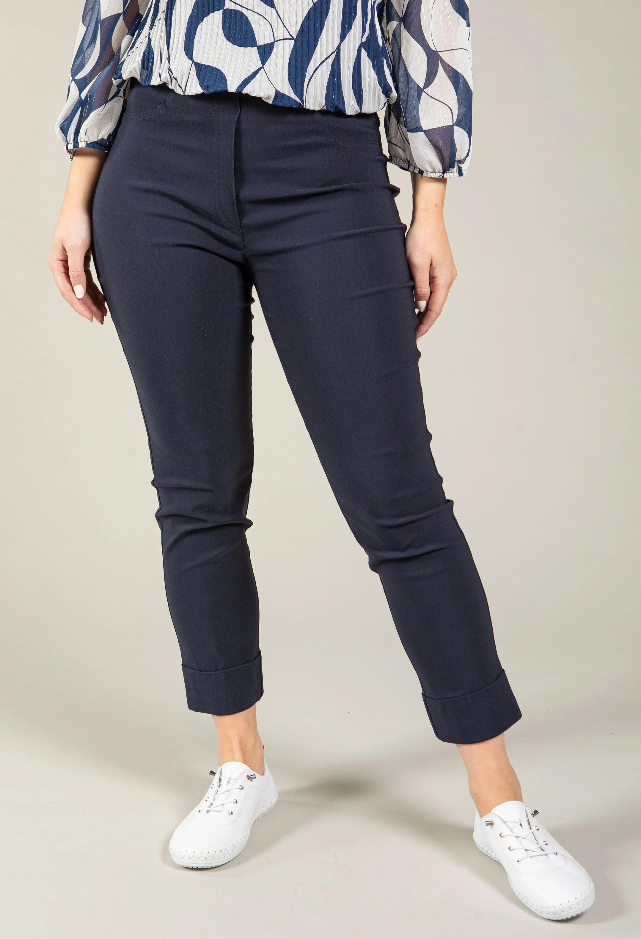 Angelika Slim Fit 7/8 Trousers - Image 2