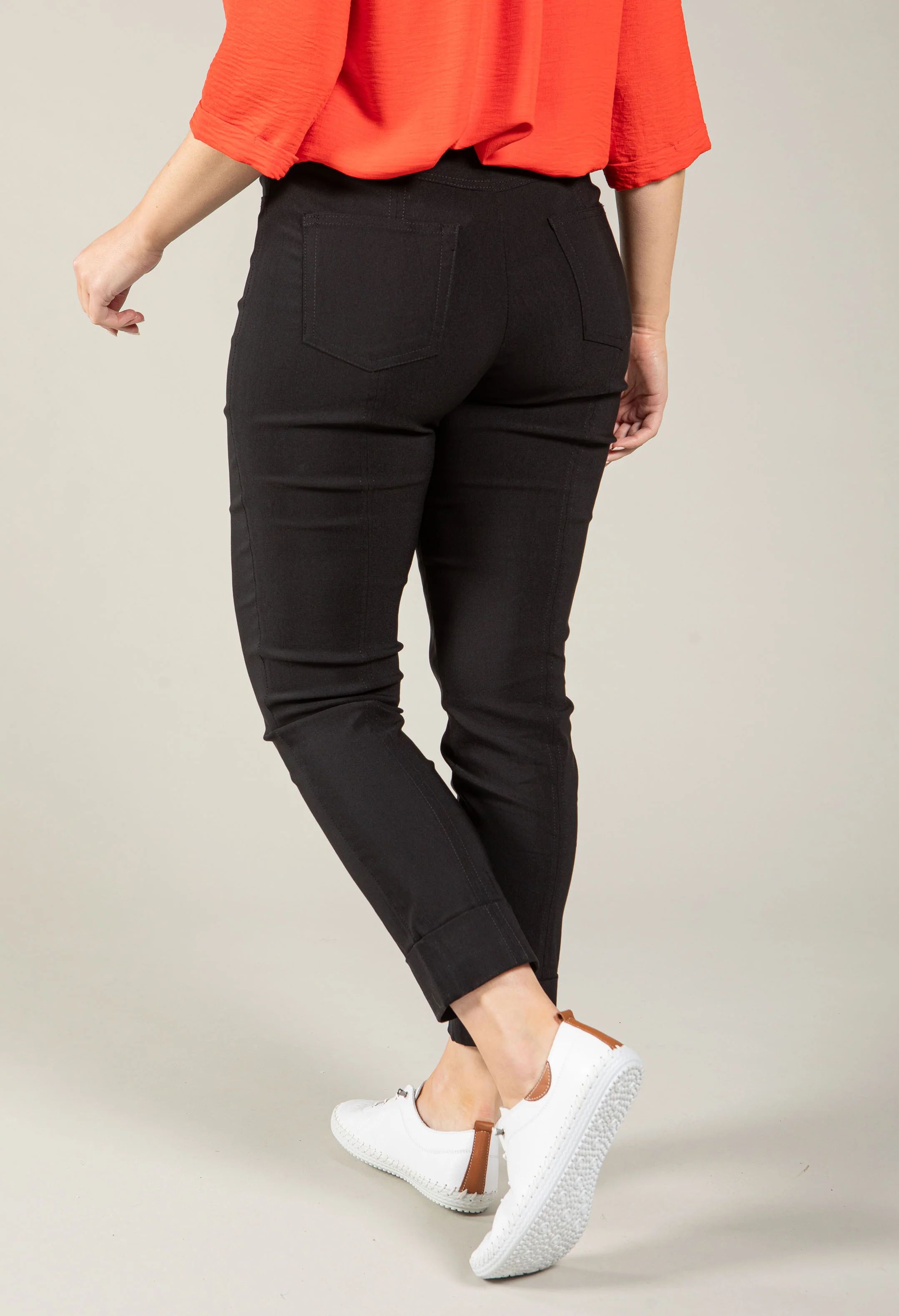 Angelika Slim Fit 7/8 Trousers - Image 21