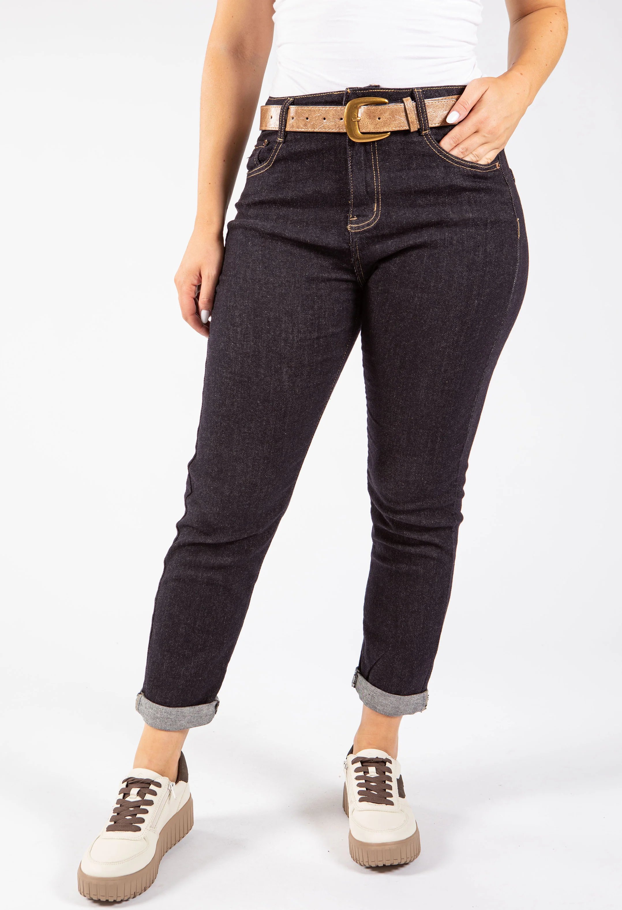 Belted Mom Jeans - Image 2