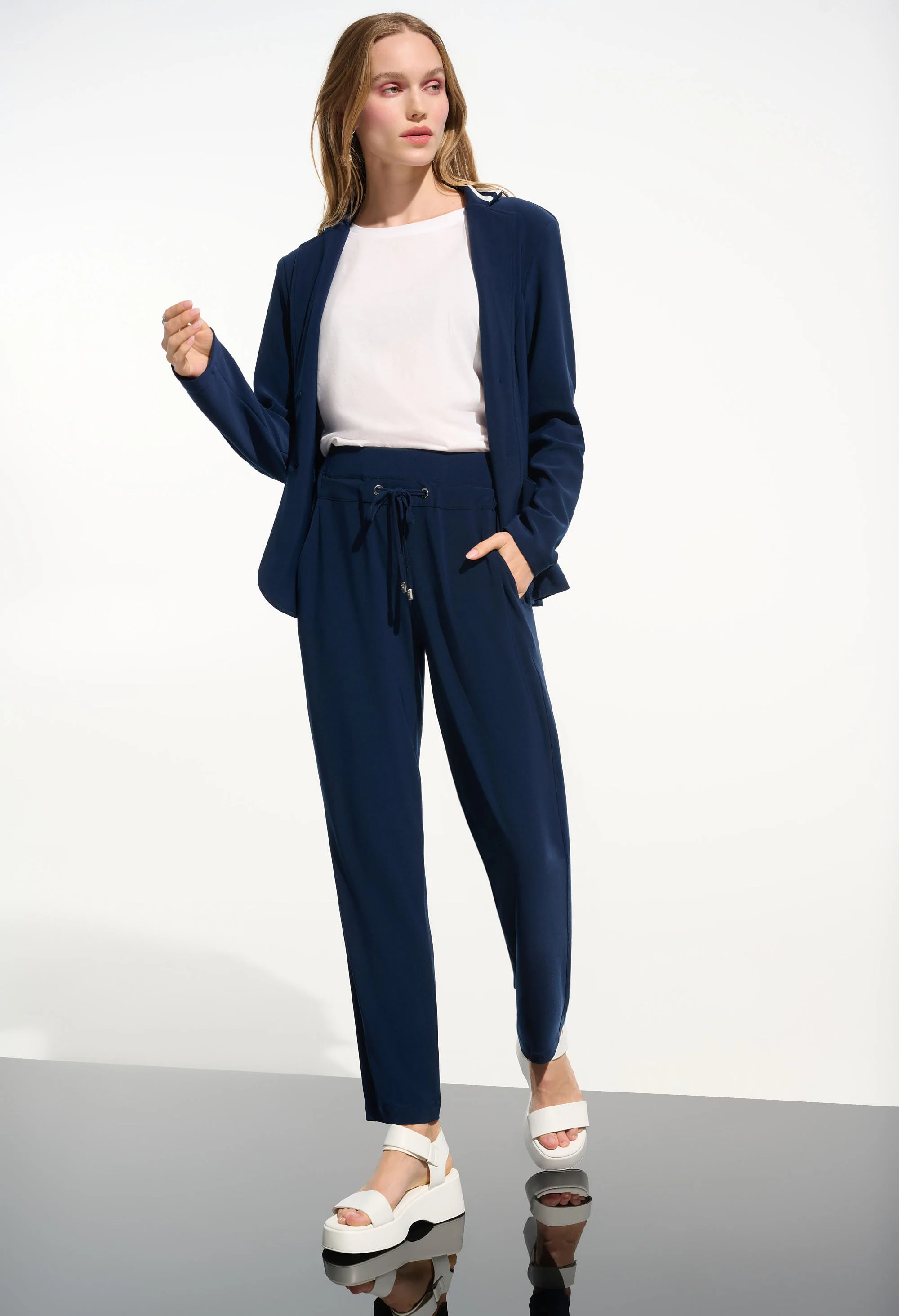 Casual Mid-rise Trousers