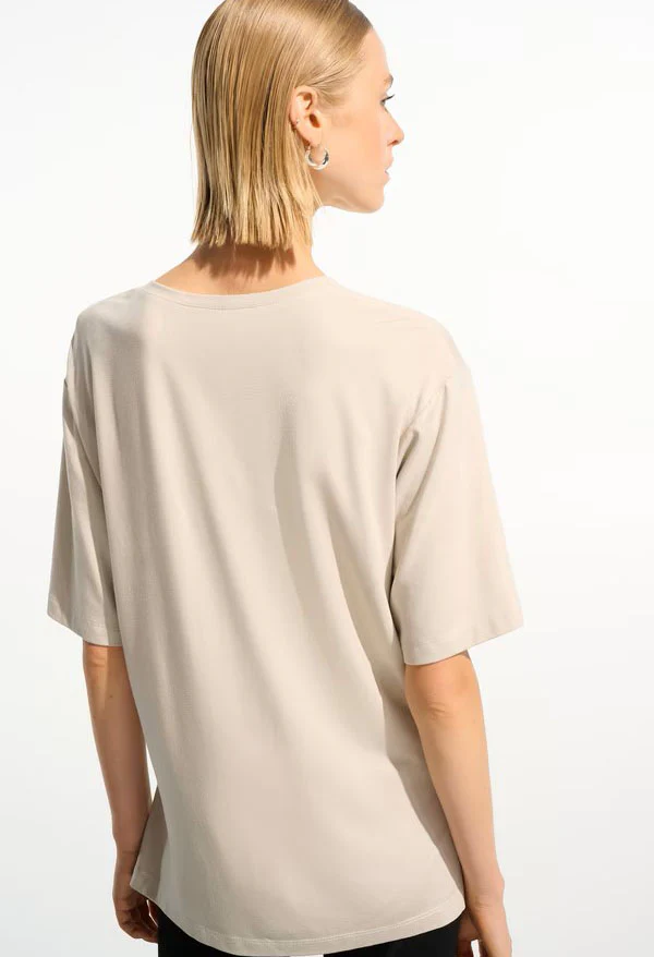 Casual V-neck Top - Image 3