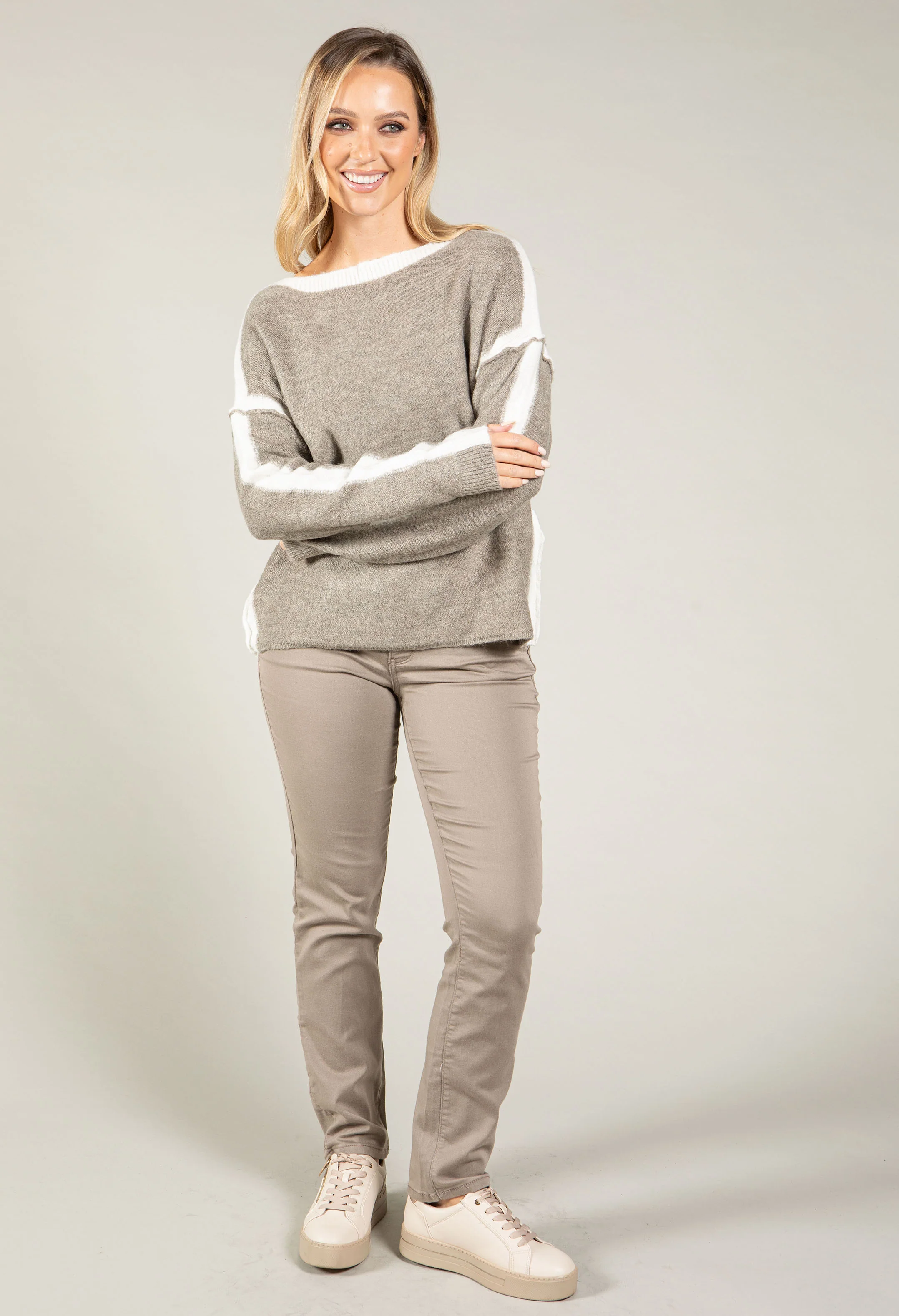 Contrast Knit Jumper - Image 5