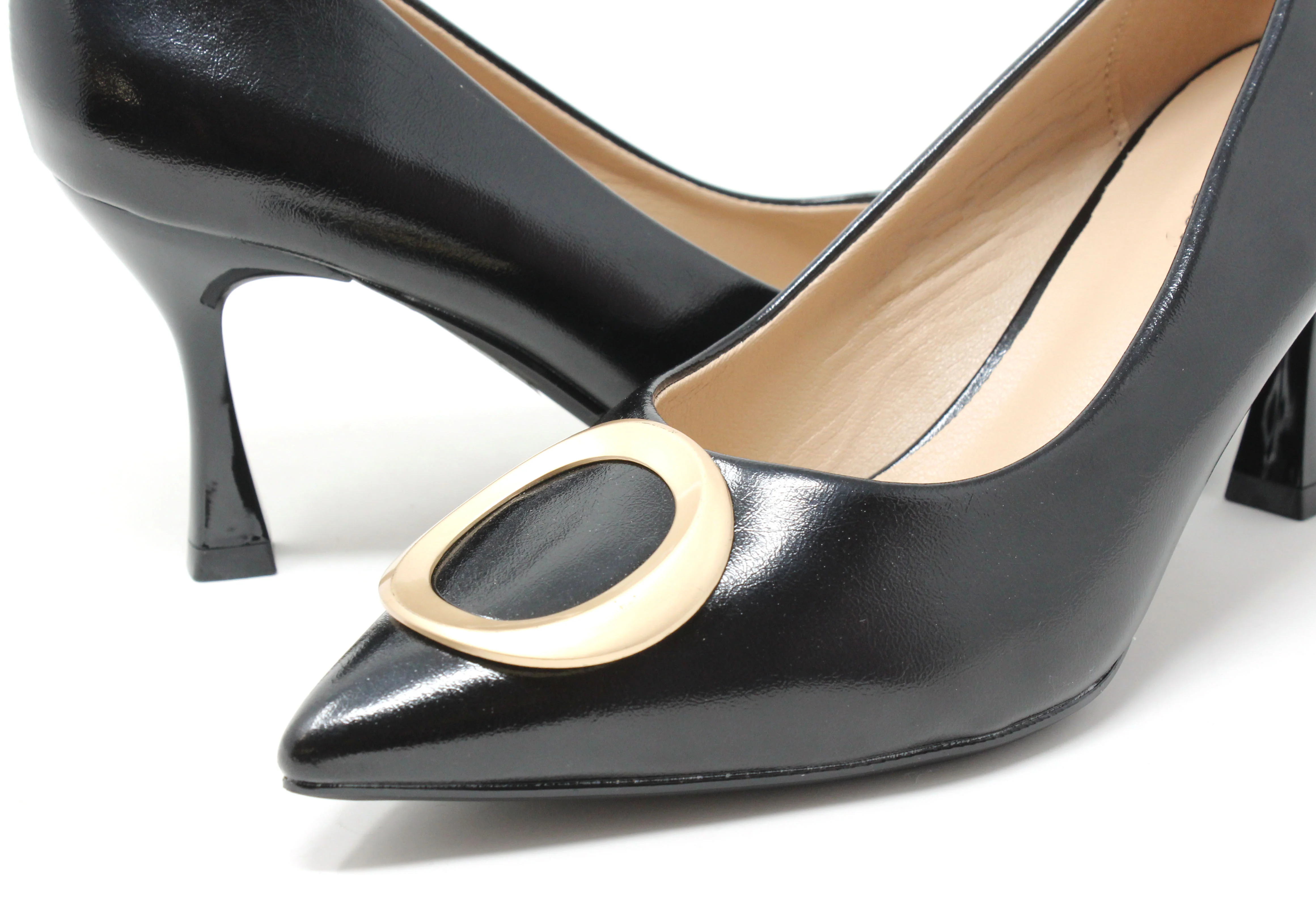 Court Heel With Soft Gold Buckle - Image 4