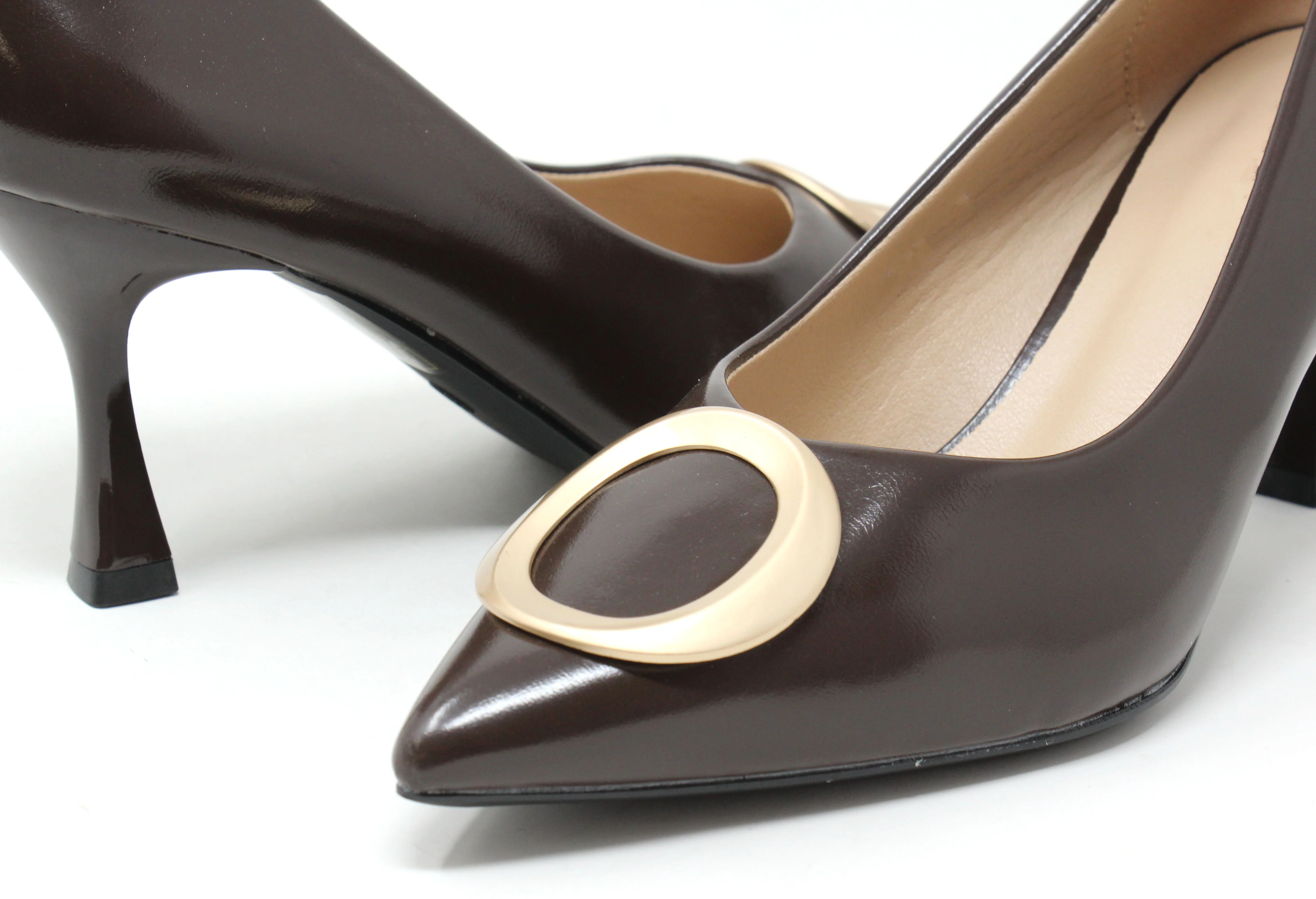 Court Heel With Soft Gold Buckle - Image 8