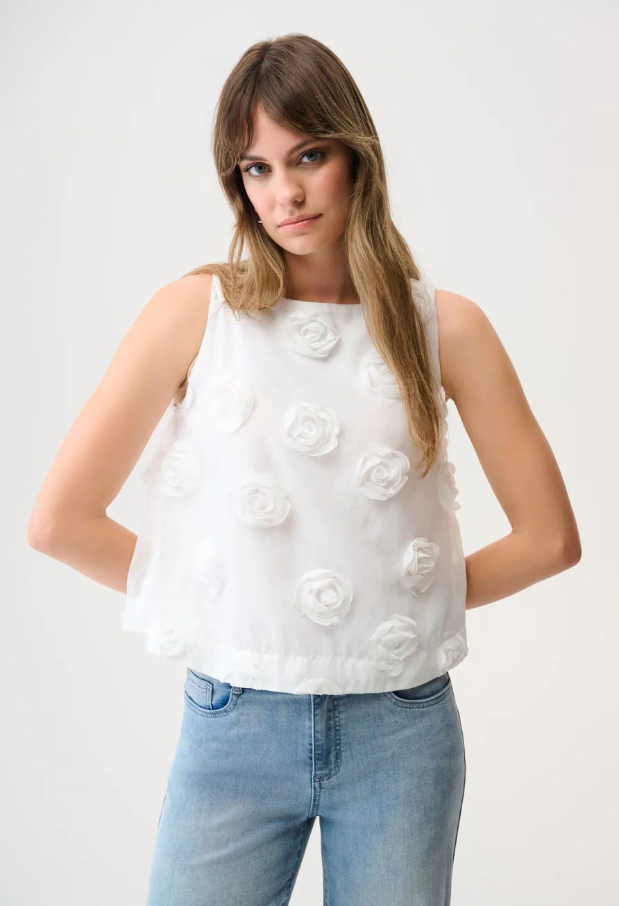 Crew Neck Sleeveless Top - Image 3