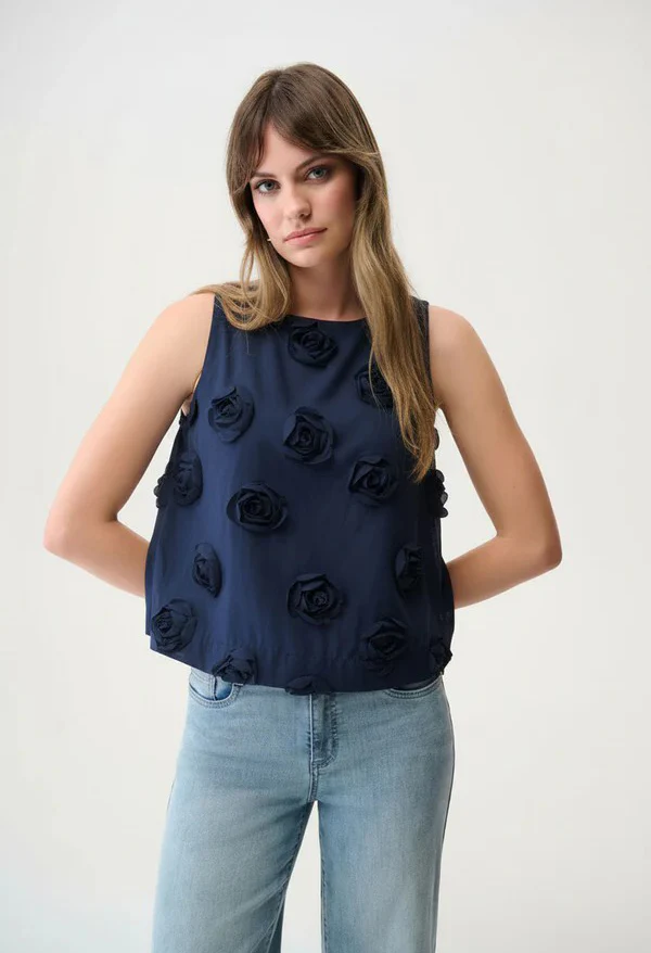 Crew Neck Sleeveless Top - Image 6