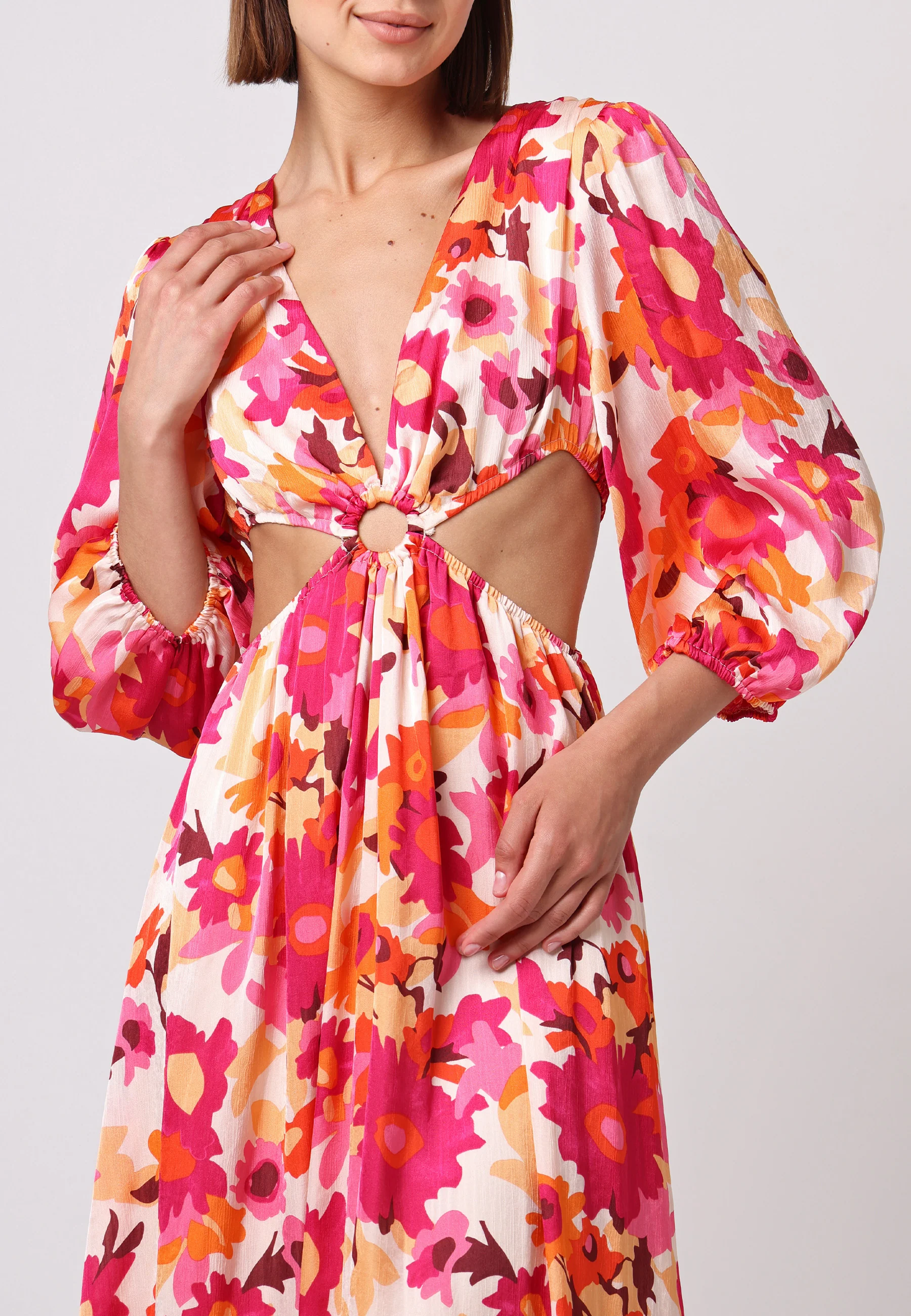 Cut Out Long Sleeve Maxi Dress - Image 5
