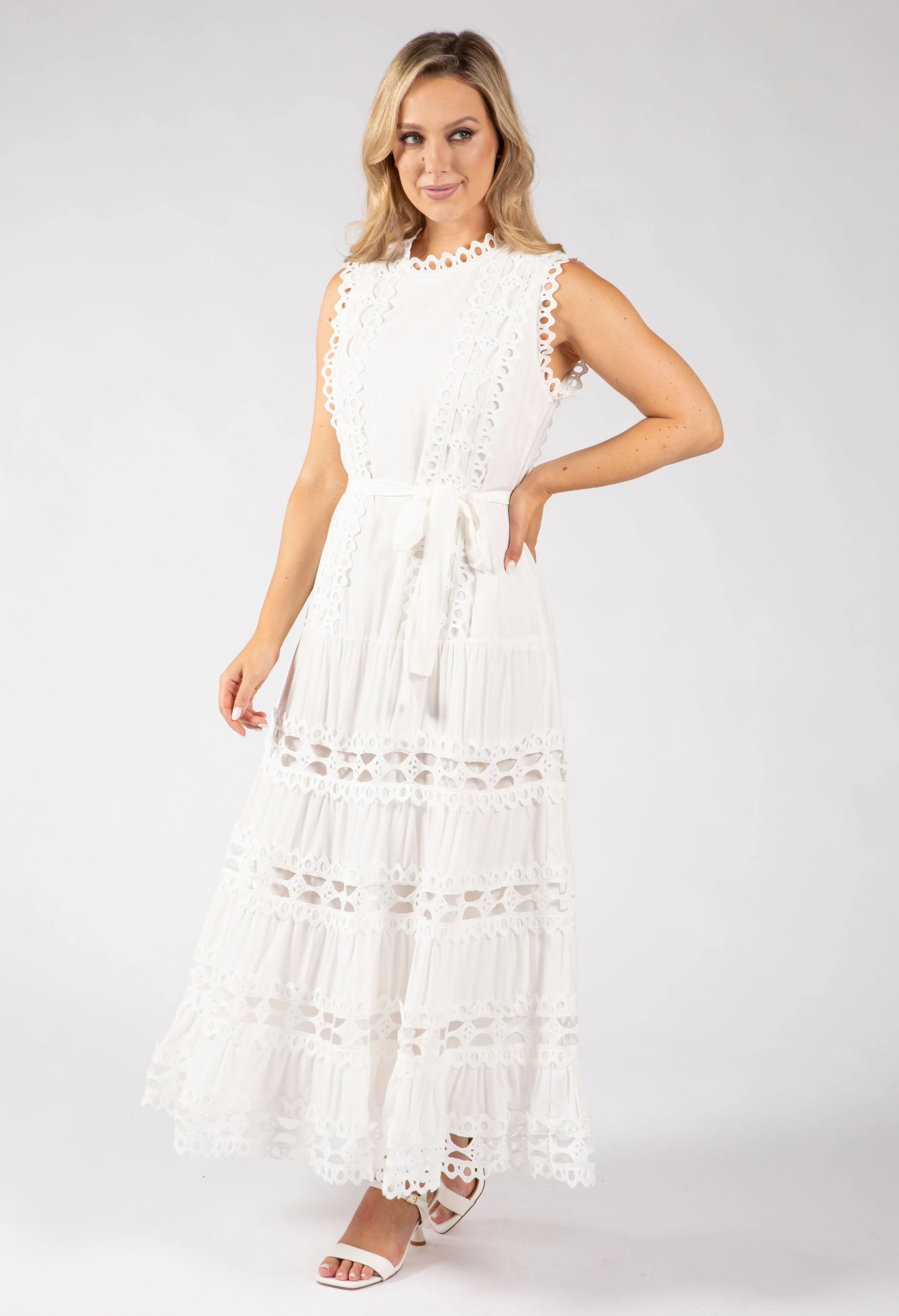 Embroidered Sleeveless Midi Dress - Image 3