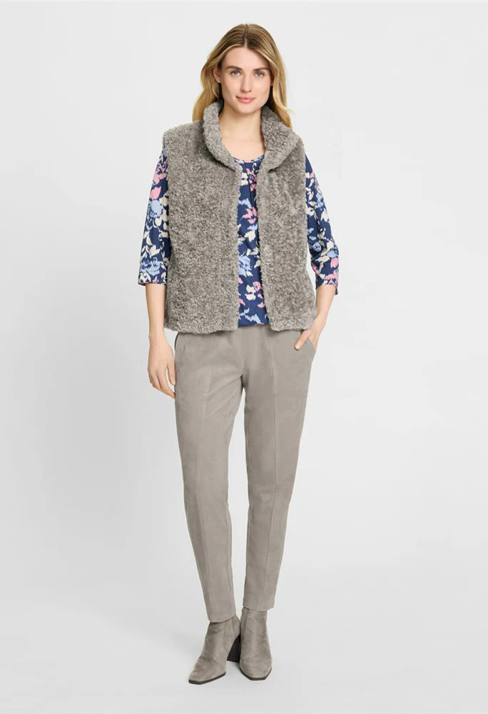 Faux Fur Gilet - Image 3