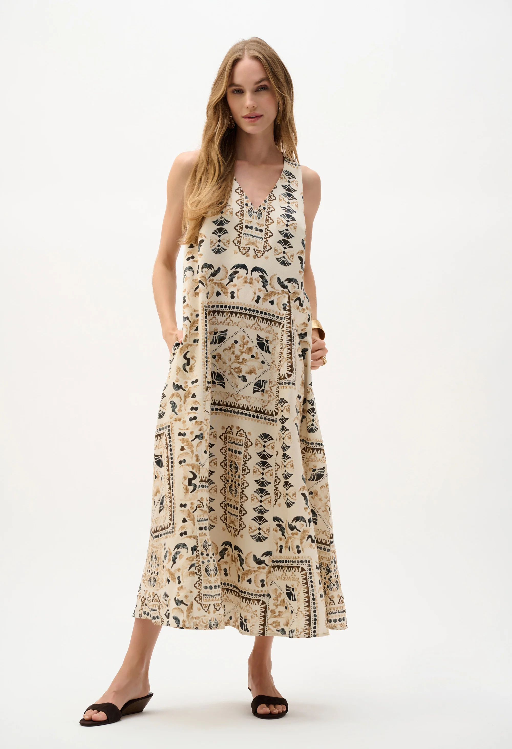 Floral Sleeveless Maxi Dress - Image 2