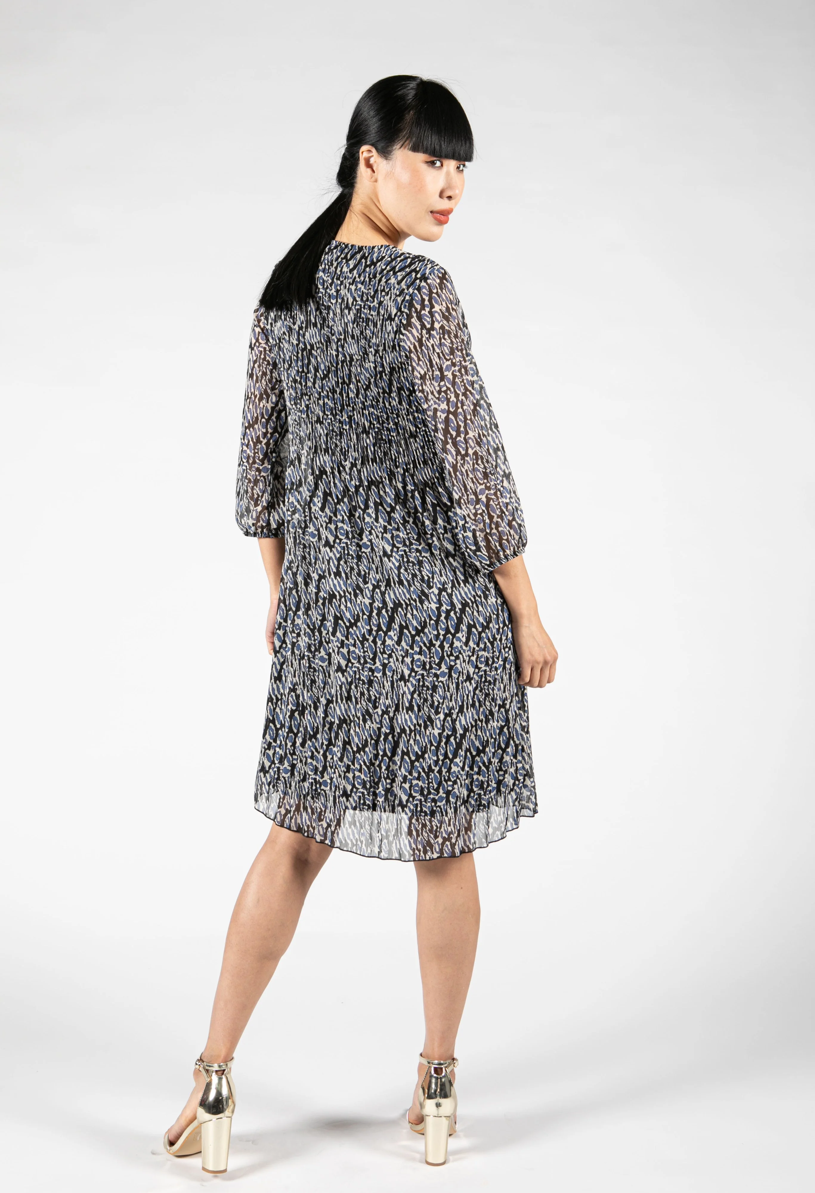 Leo Plisse Dress - Image 8