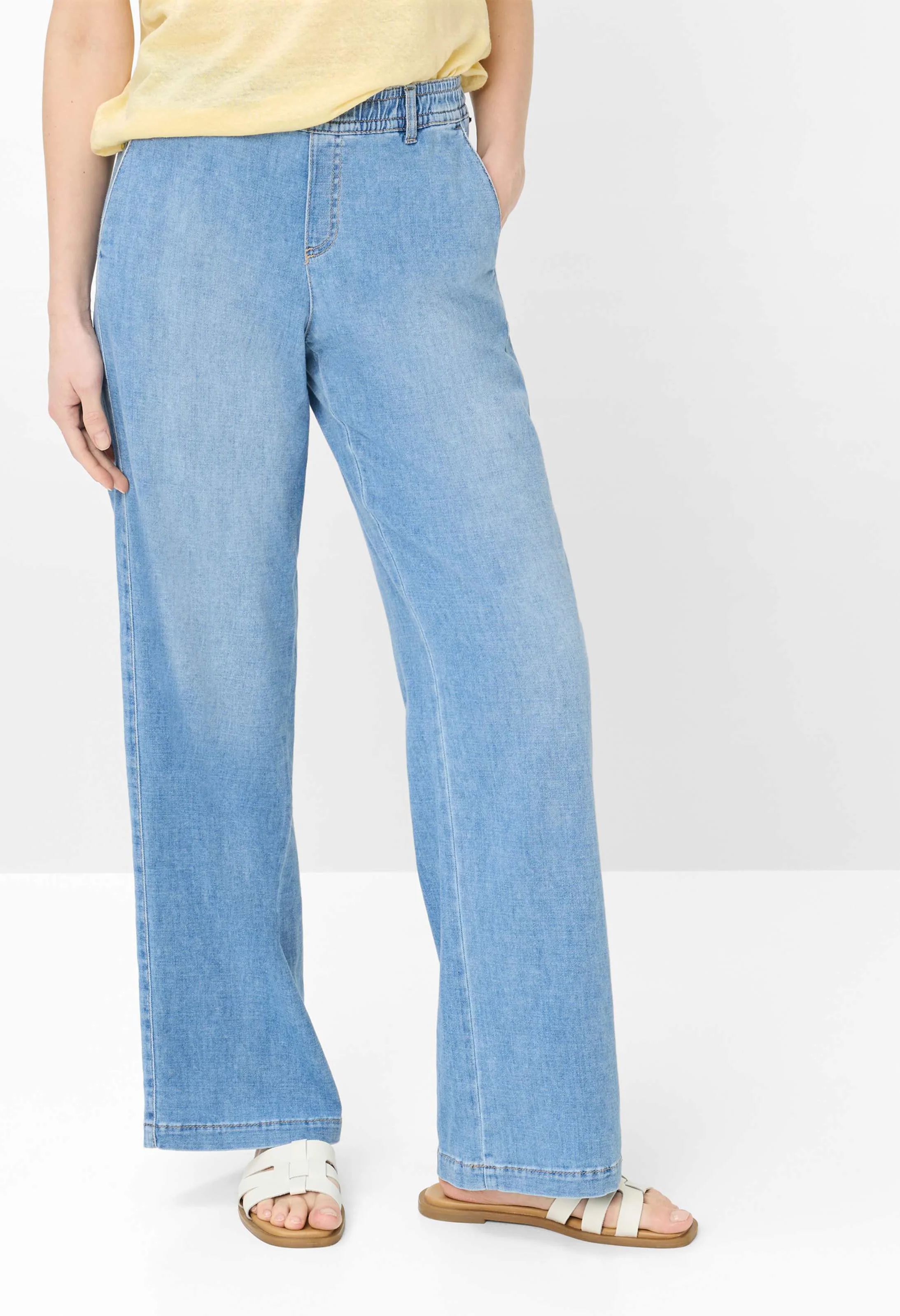 Maine Short Wide Leg Trousers - Image 2