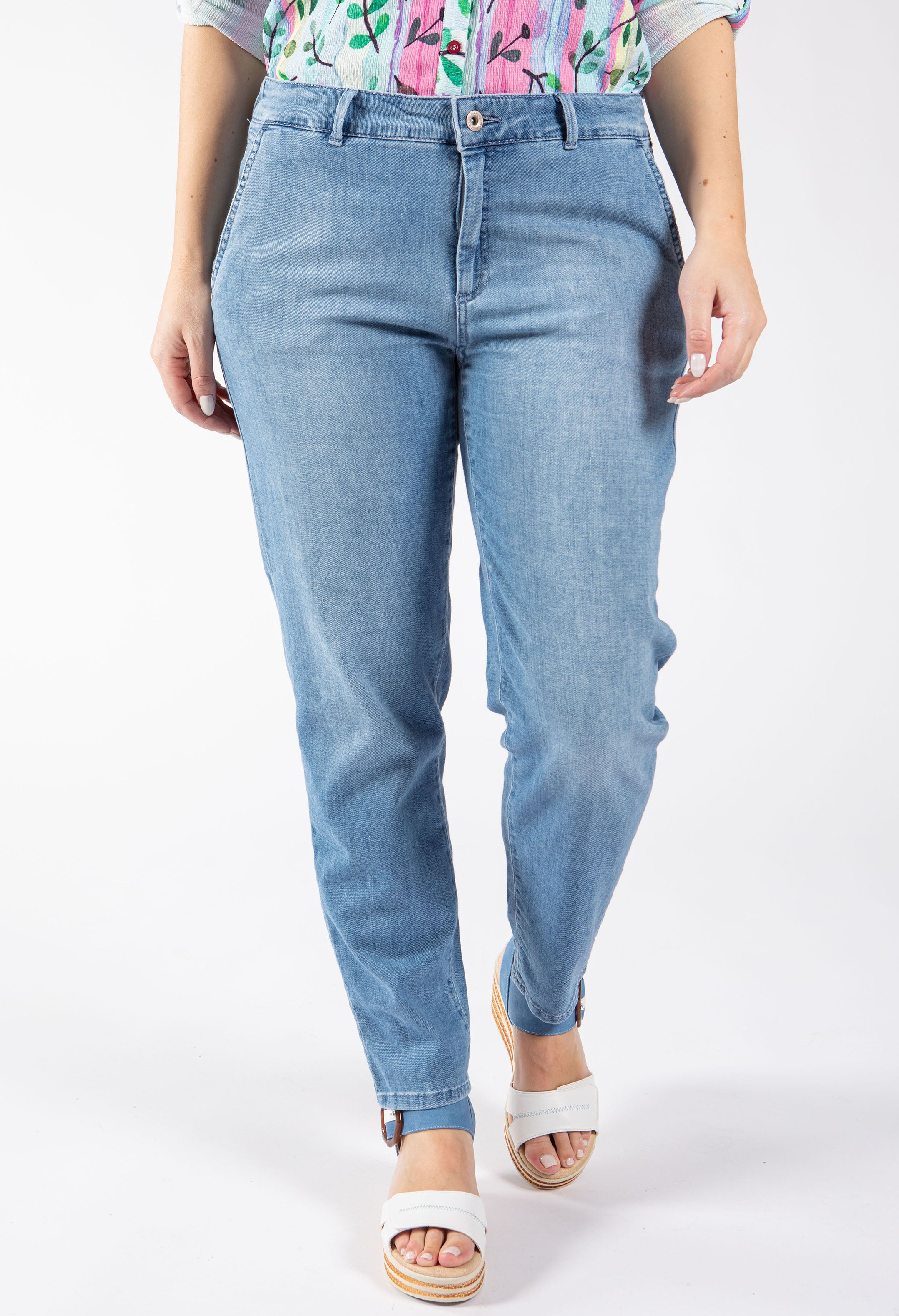Maron S Relaxed Fit Jeans - Image 5