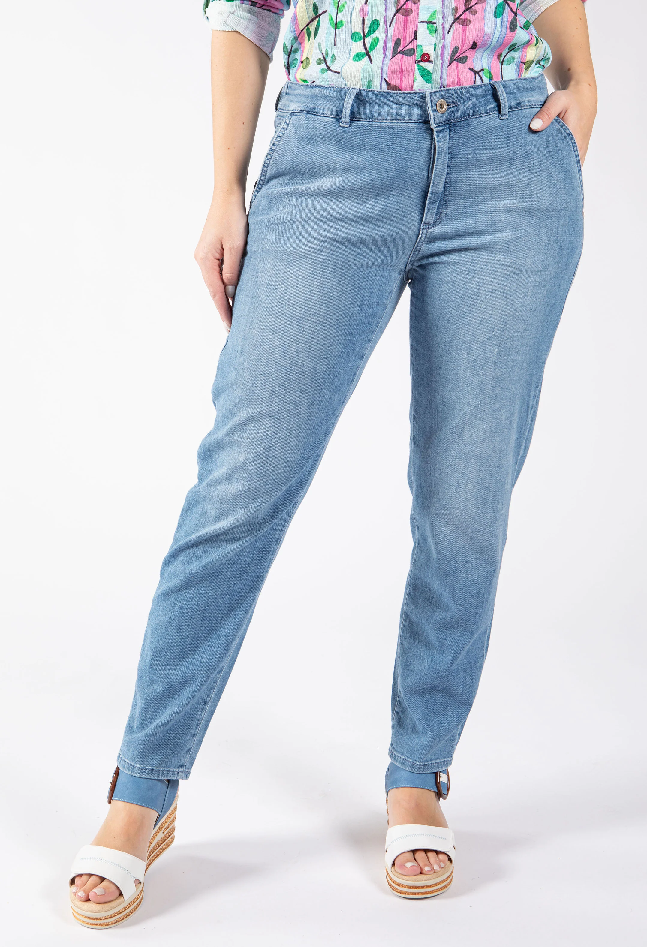 Maron S Relaxed Fit Jeans - Image 6