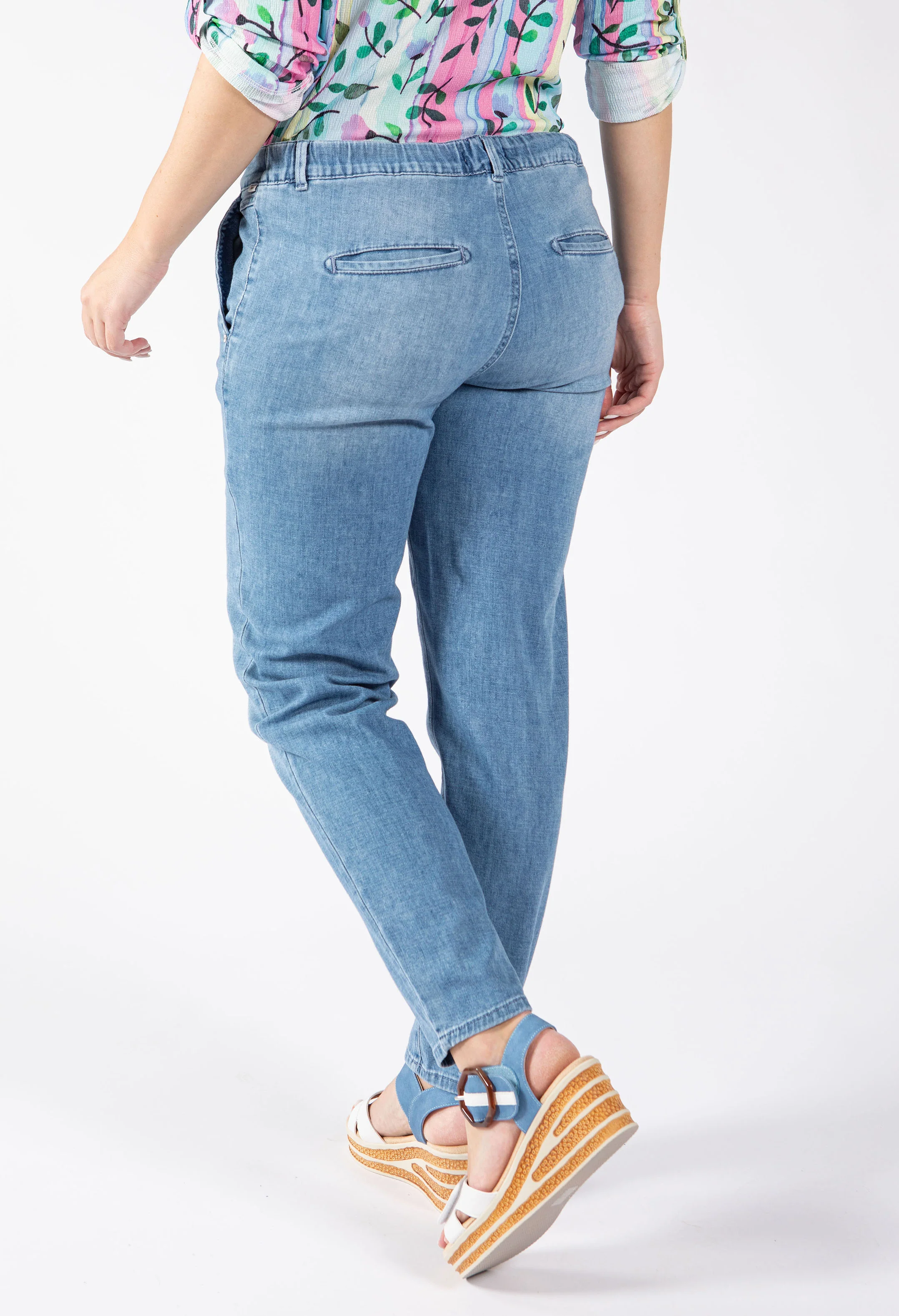 Maron S Relaxed Fit Jeans - Image 8