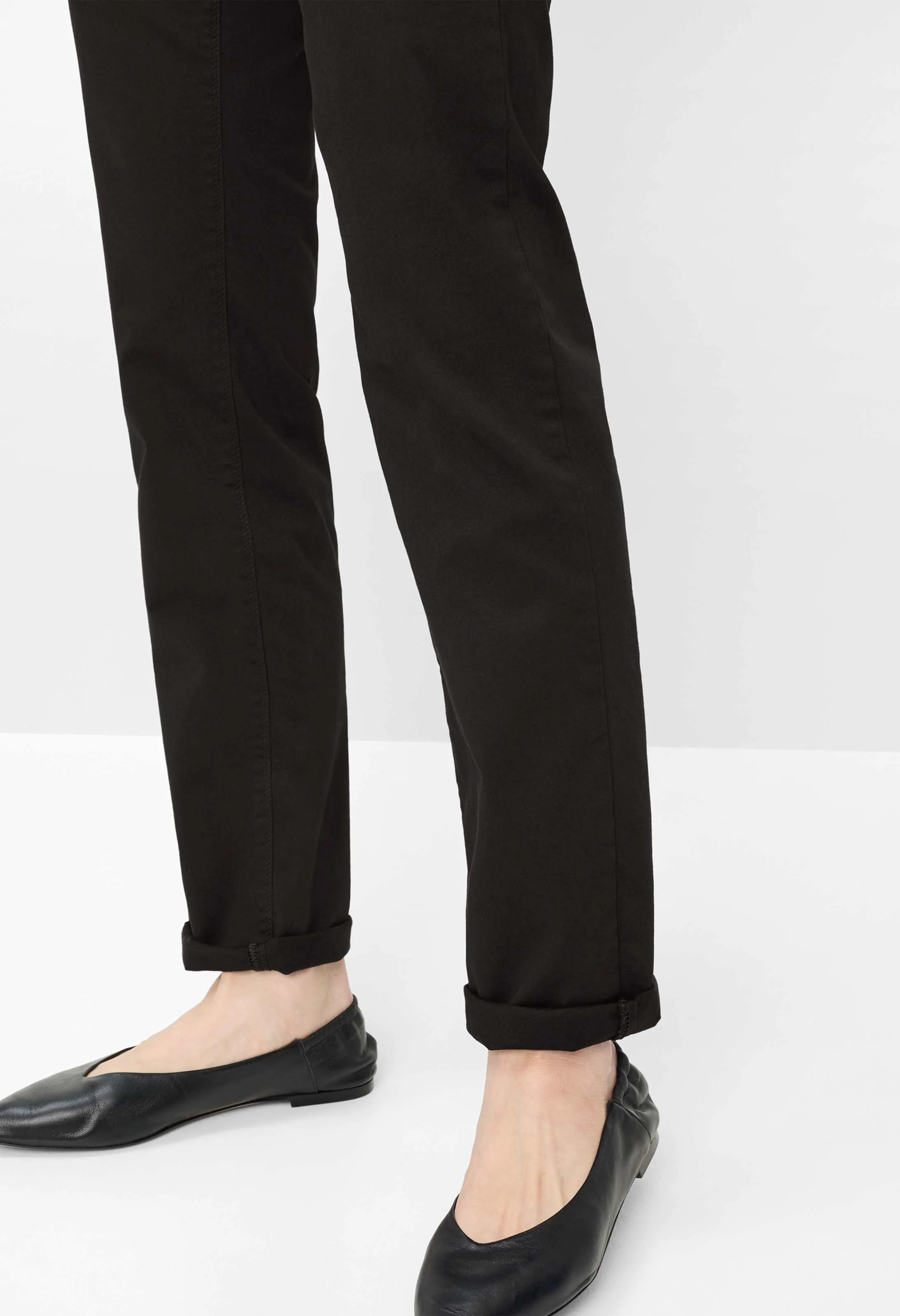 Mary 30 Inch Short Leg Trousers - Image 18