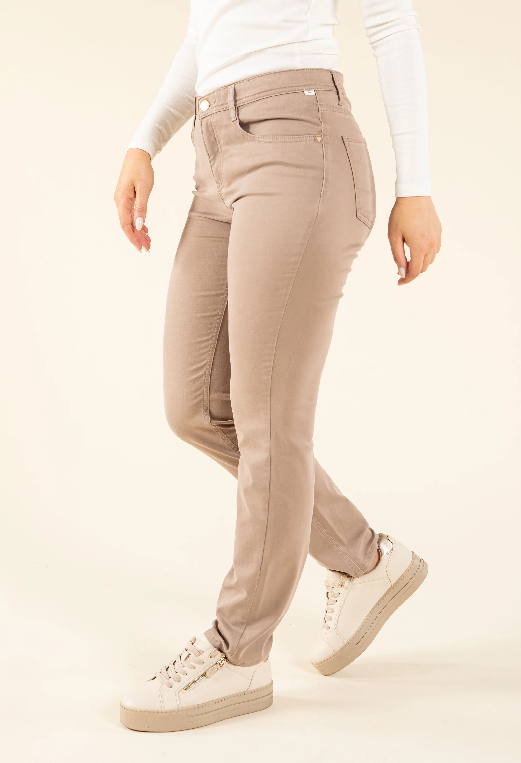Mary Trousers - Image 12