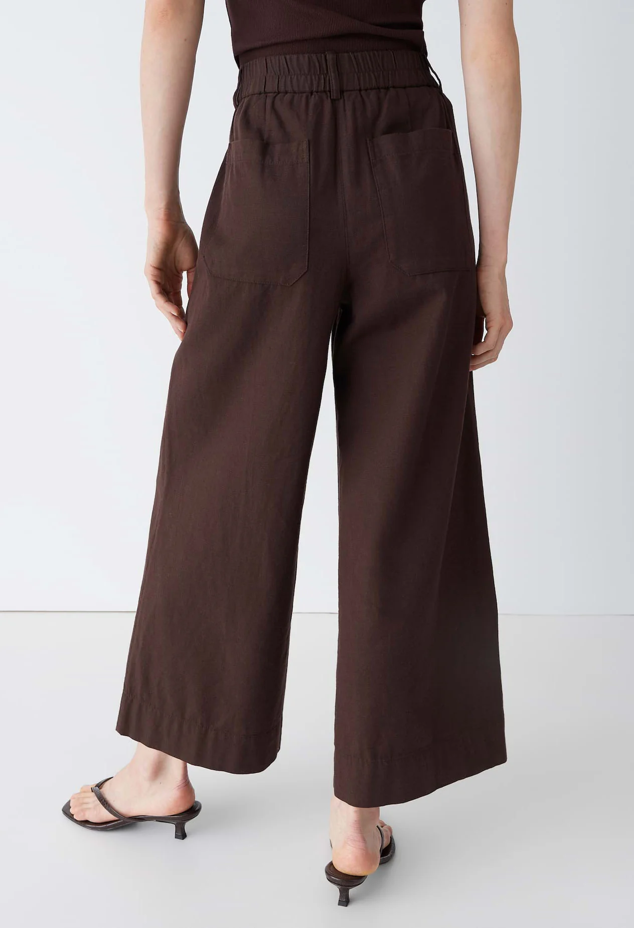 Meeri Breath Relaxed City Pants - Image 10