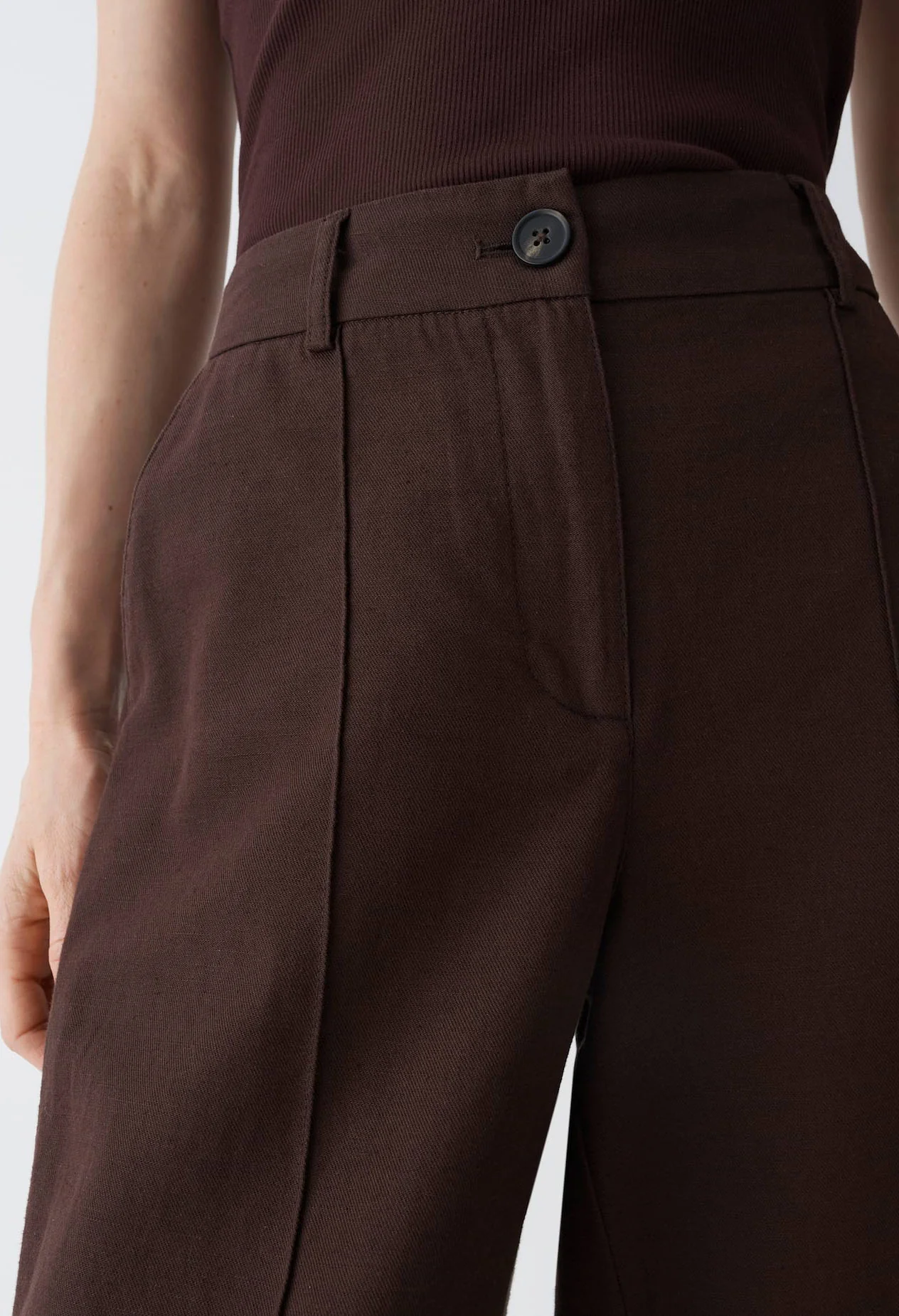 Meeri Breath Relaxed City Pants - Image 11
