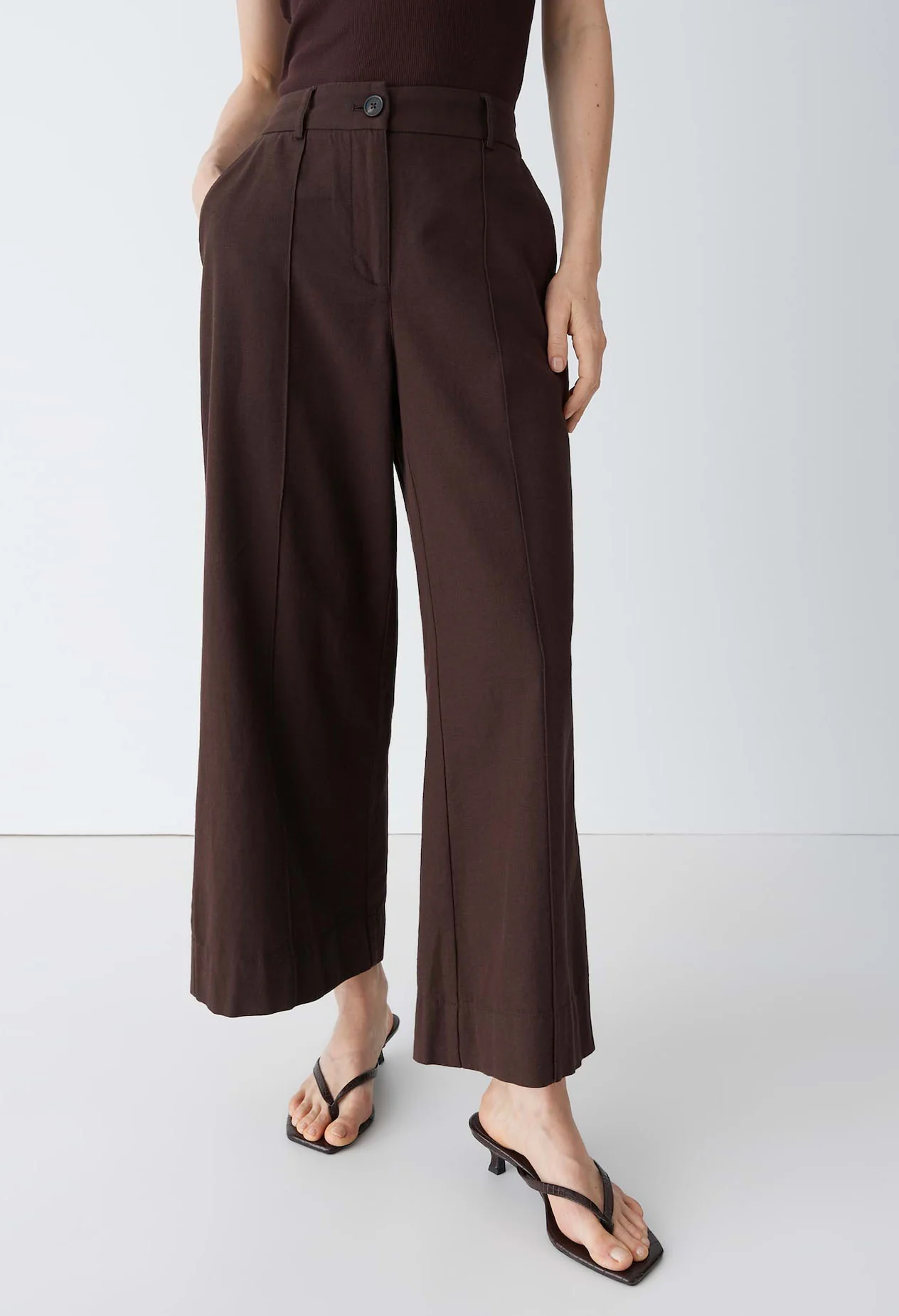 Meeri Breath Relaxed City Pants - Image 8