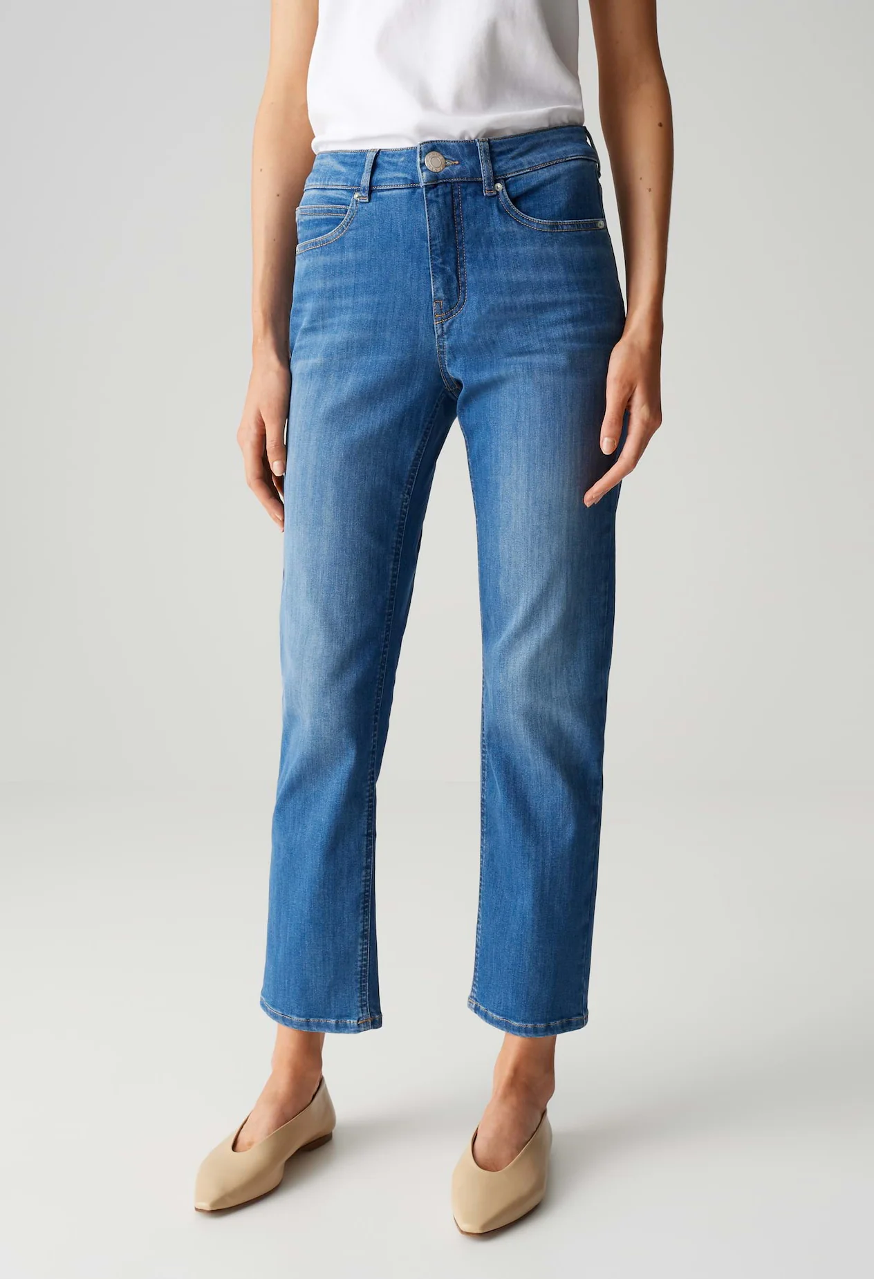 Melly Base Mid Rise Straight Jeans - Image 9