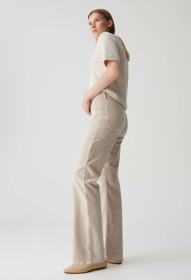 Melly Fresh Mid Rise Flared Jeans - Image 14
