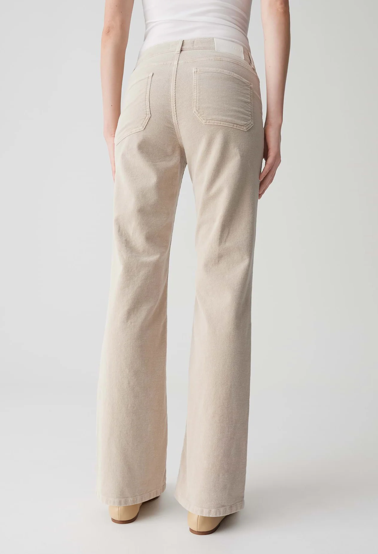 Melly Fresh Mid Rise Flared Jeans - Image 15