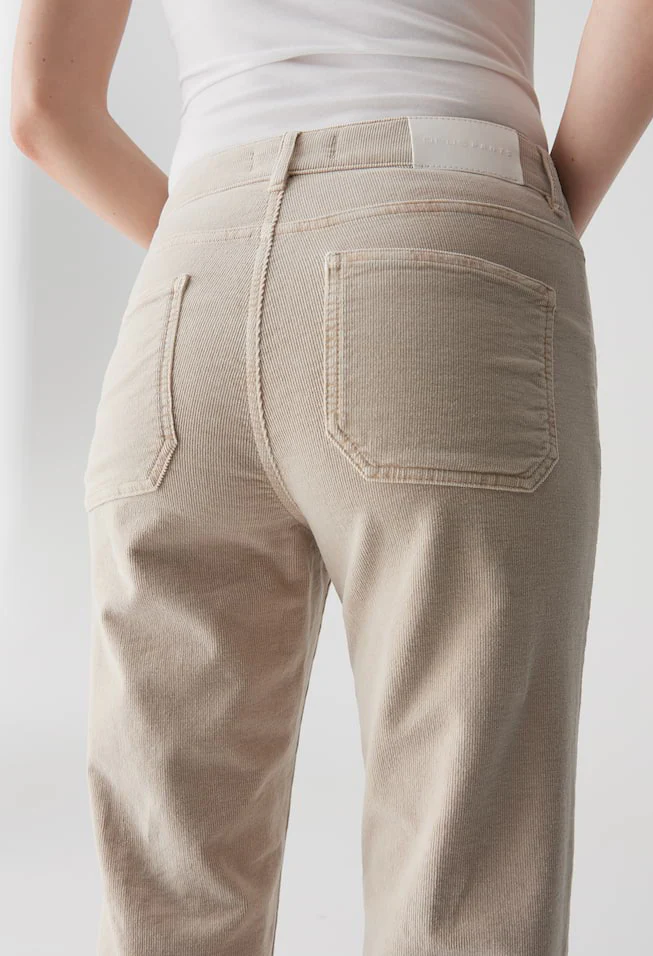 Melly Fresh Mid Rise Flared Jeans - Image 16