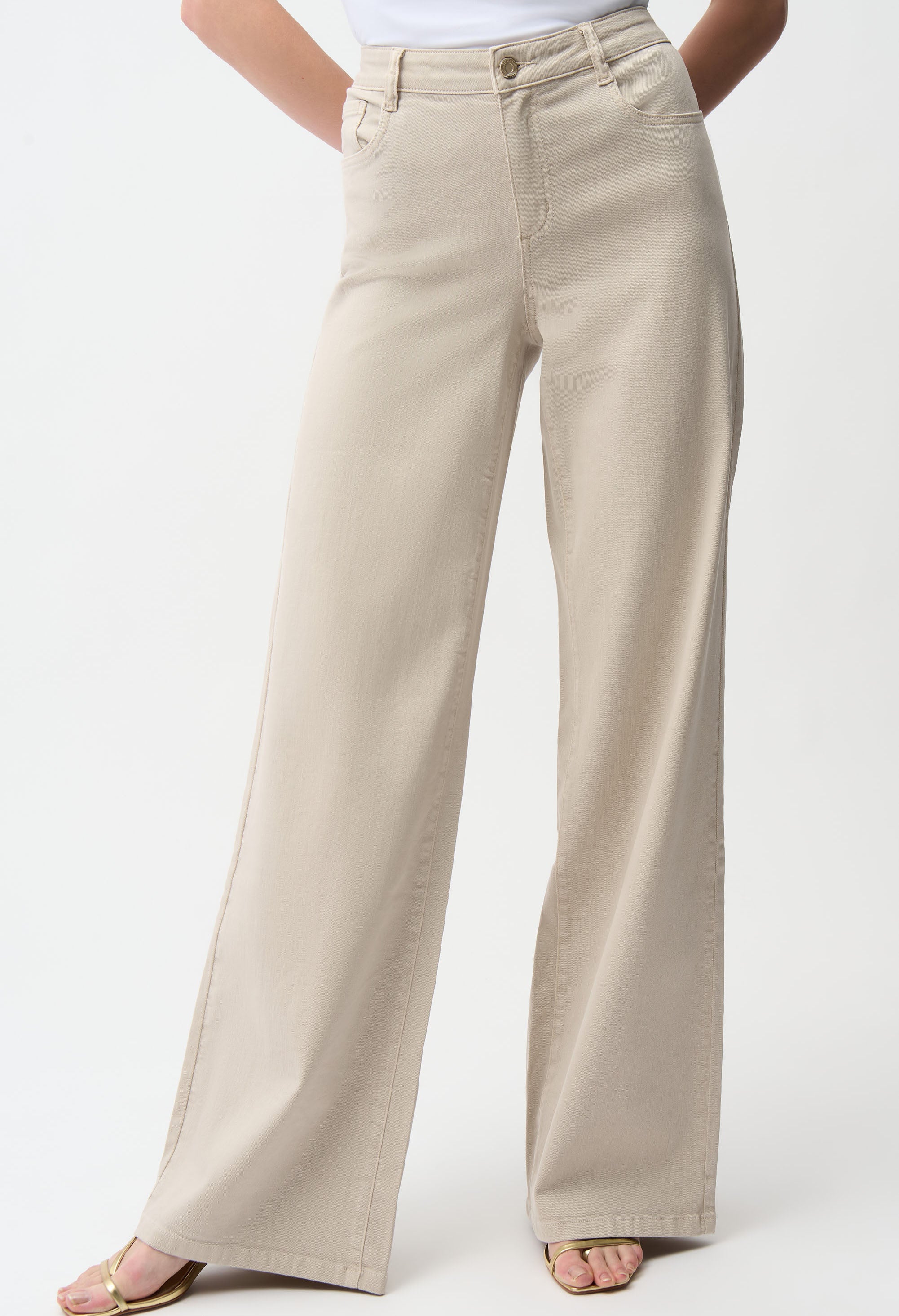 Mid-rise Wide-leg Jeans - Image 3