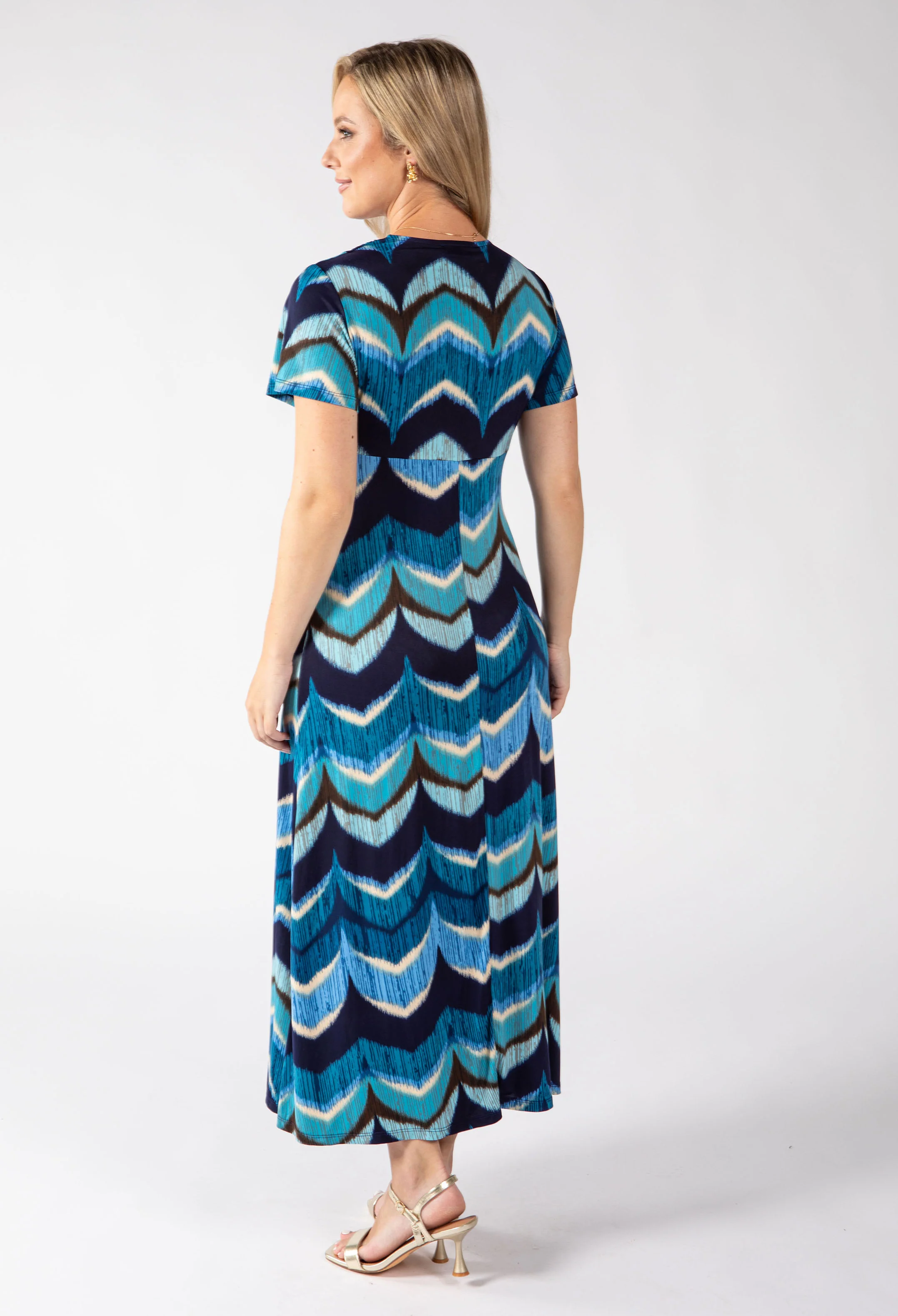 Mosaic Chevron Print Midi Dress - Image 10