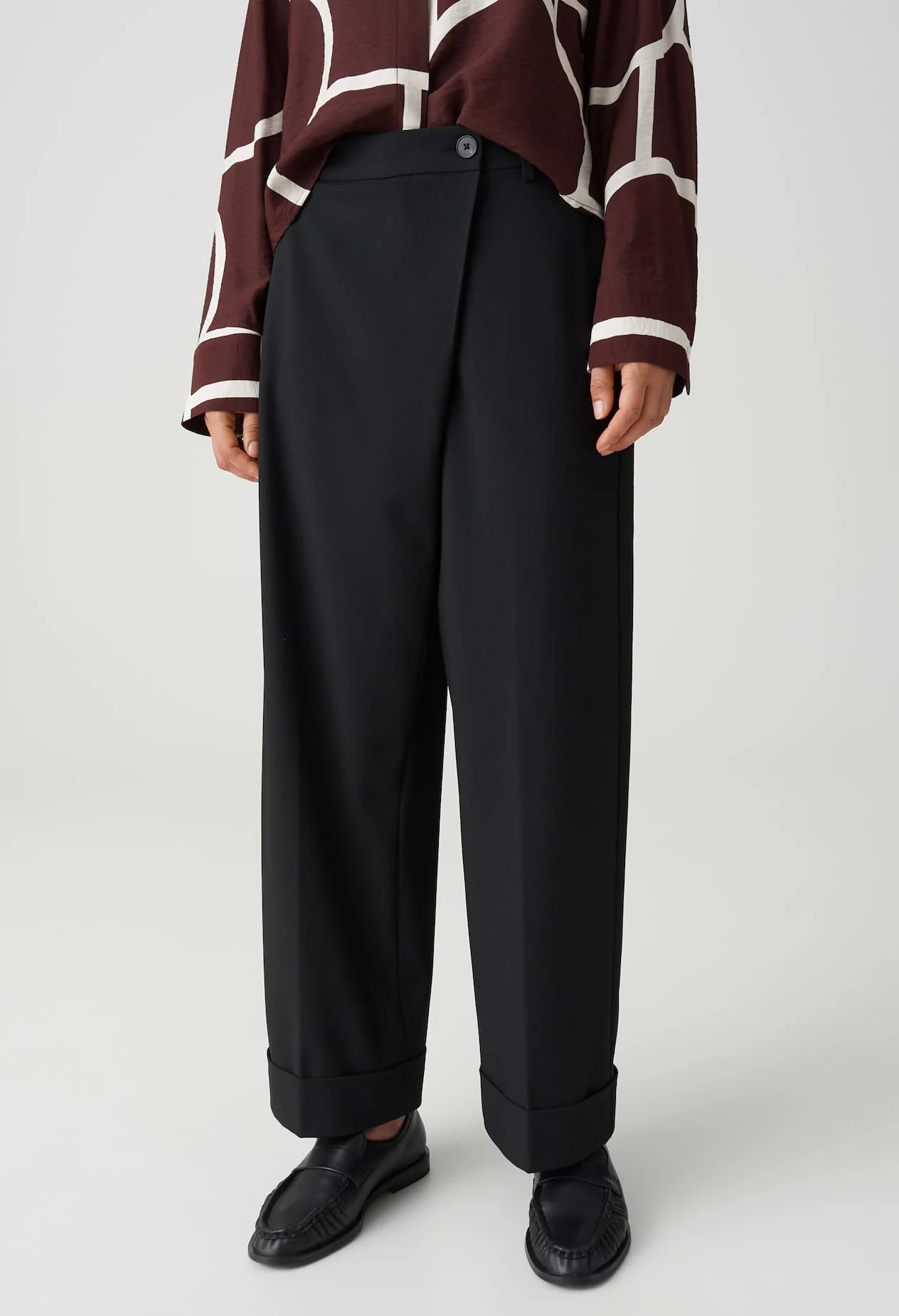 Mozy Turn-up Relaxed City Pants - Image 2