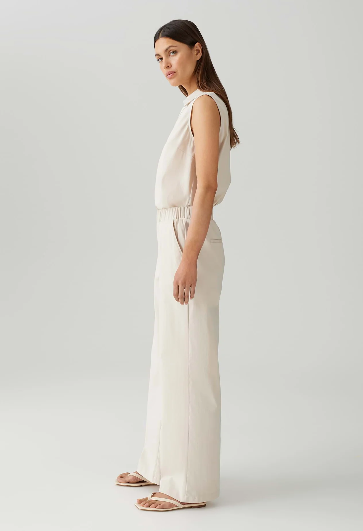 Mucia Wide Leg Trousers - Image 4