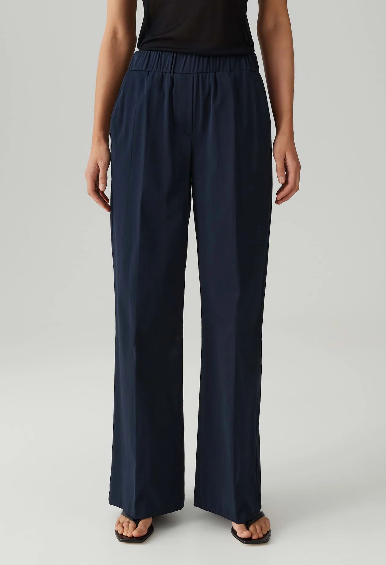 Mucia Wide Leg Trousers - Image 8