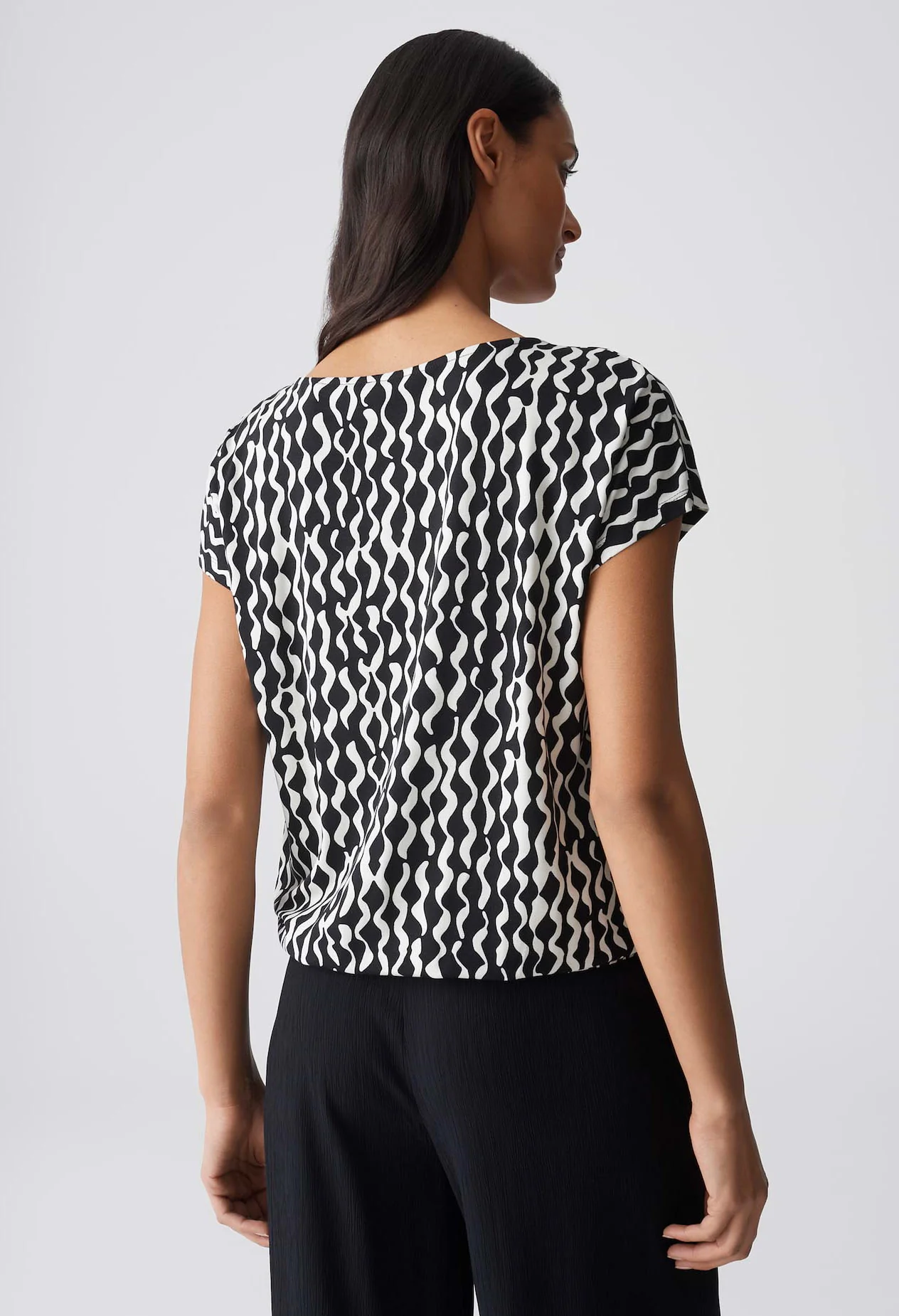 Sapaya Motion Printed Top - Image 2