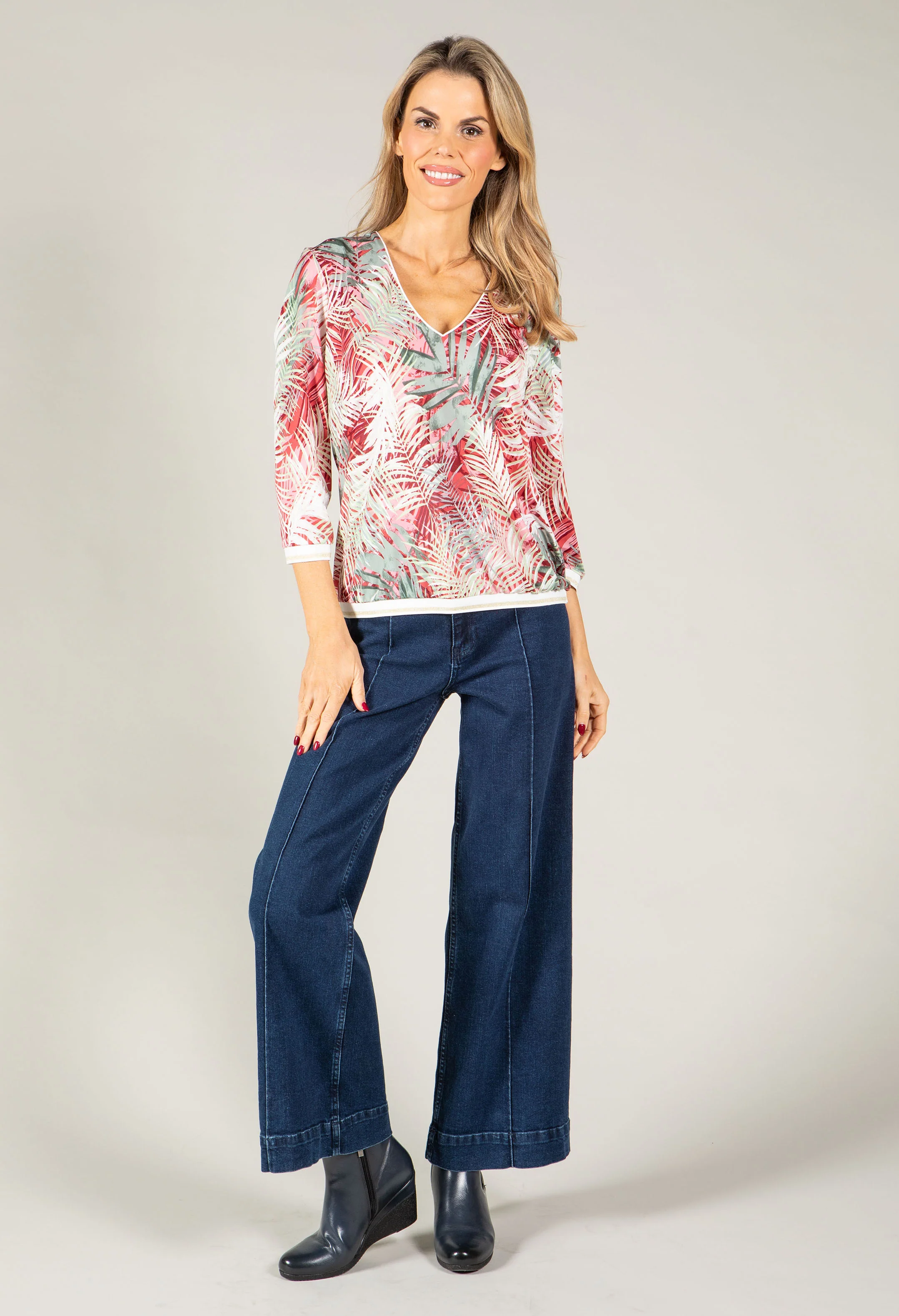 Palm Print V-Neck Silk Feel Top - Image 5
