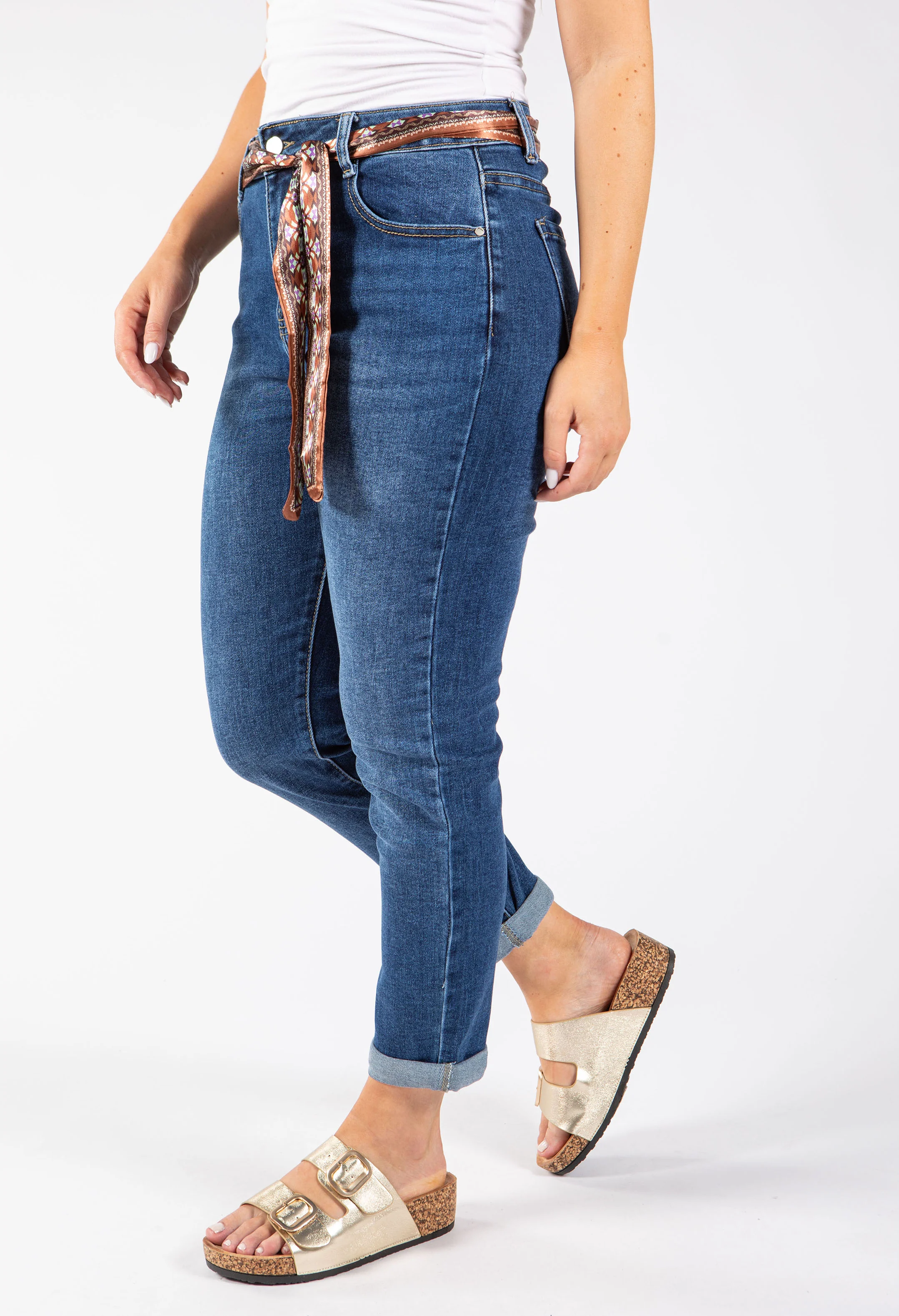 Scarf Belt Mom Jeans - Image 4