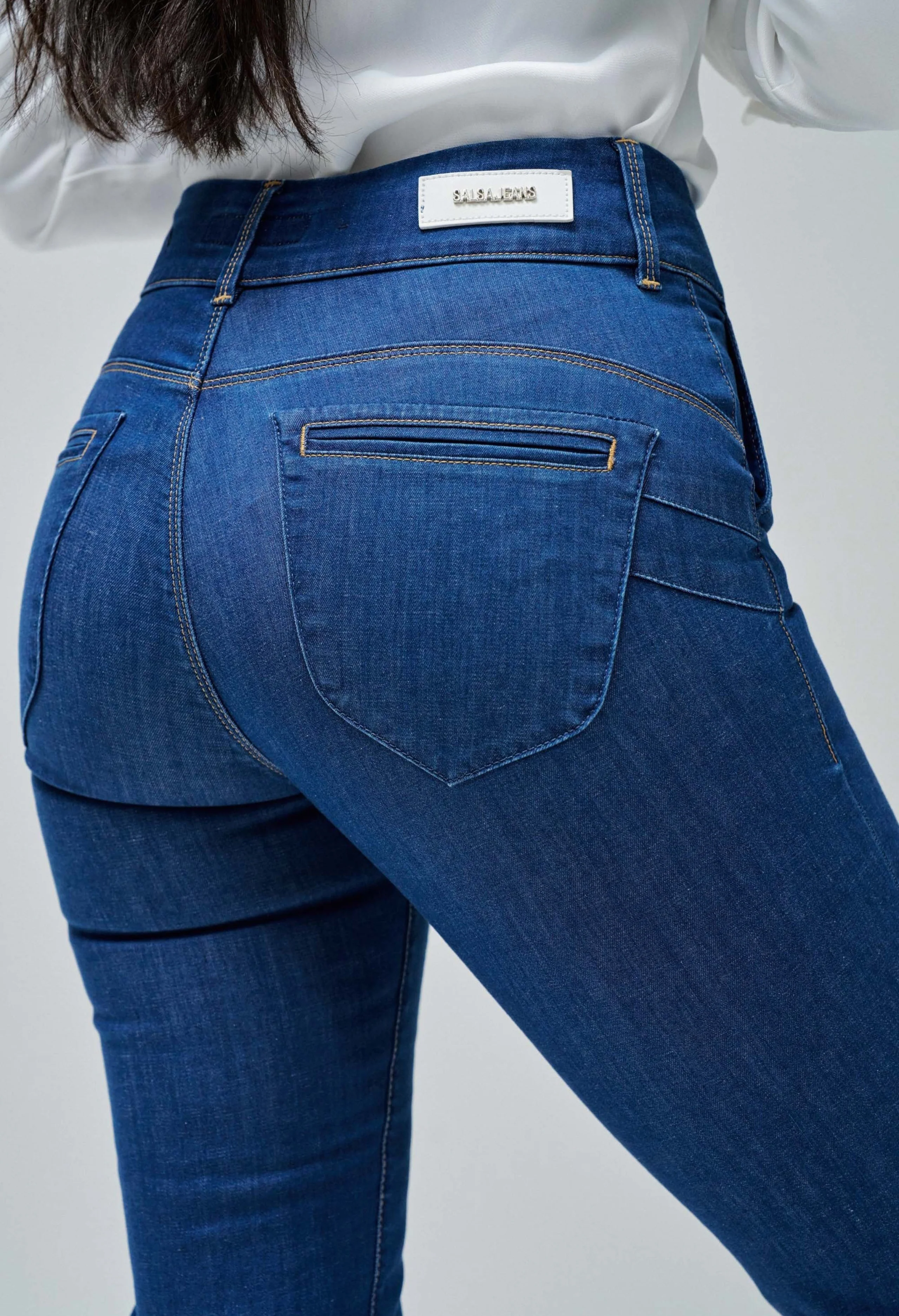 Secret Chino Push In Jeans - Image 5