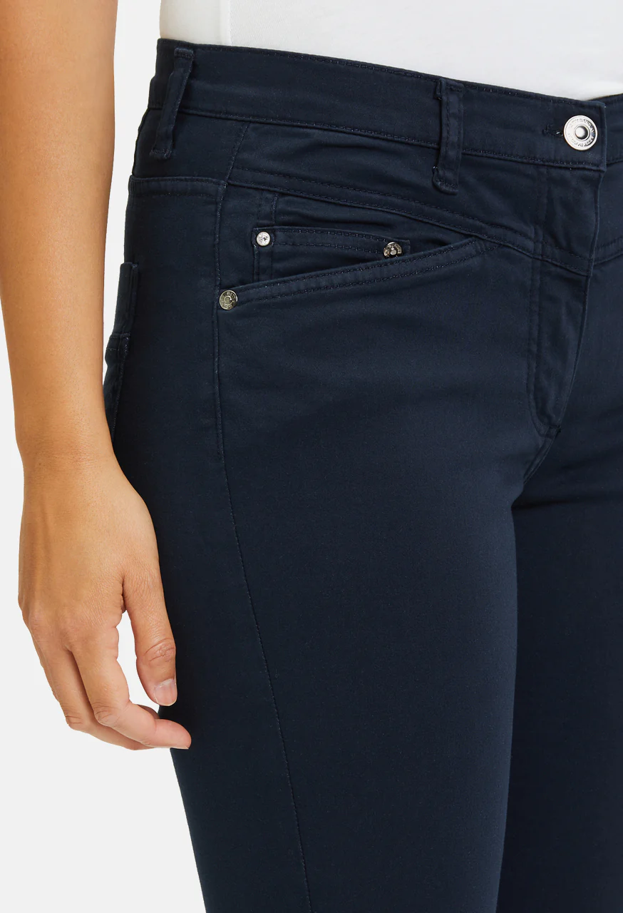 Selina 7/8 Length Slim Fit Trousers - Image 3