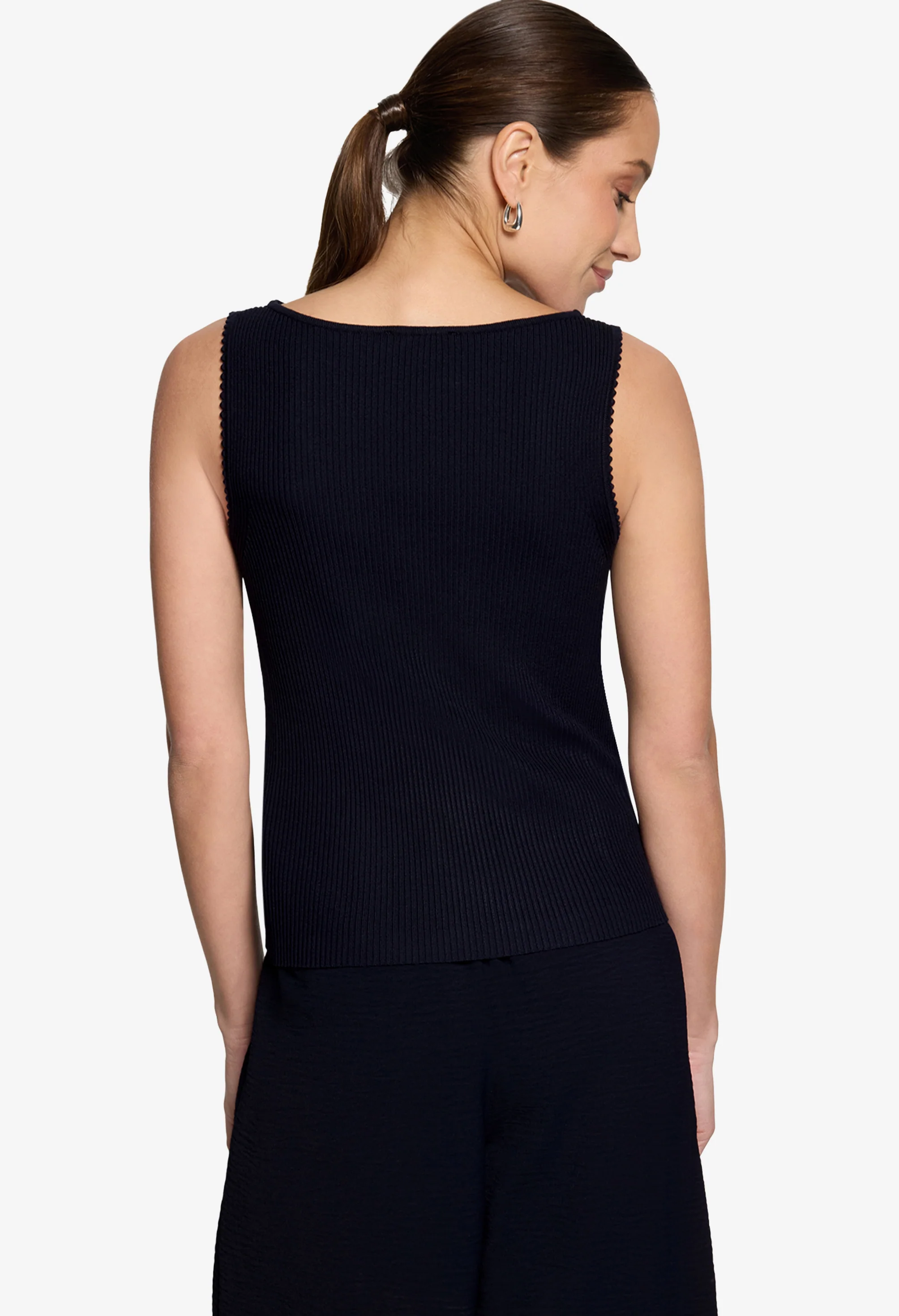 Sleeveless Ribbed Top - Image 2