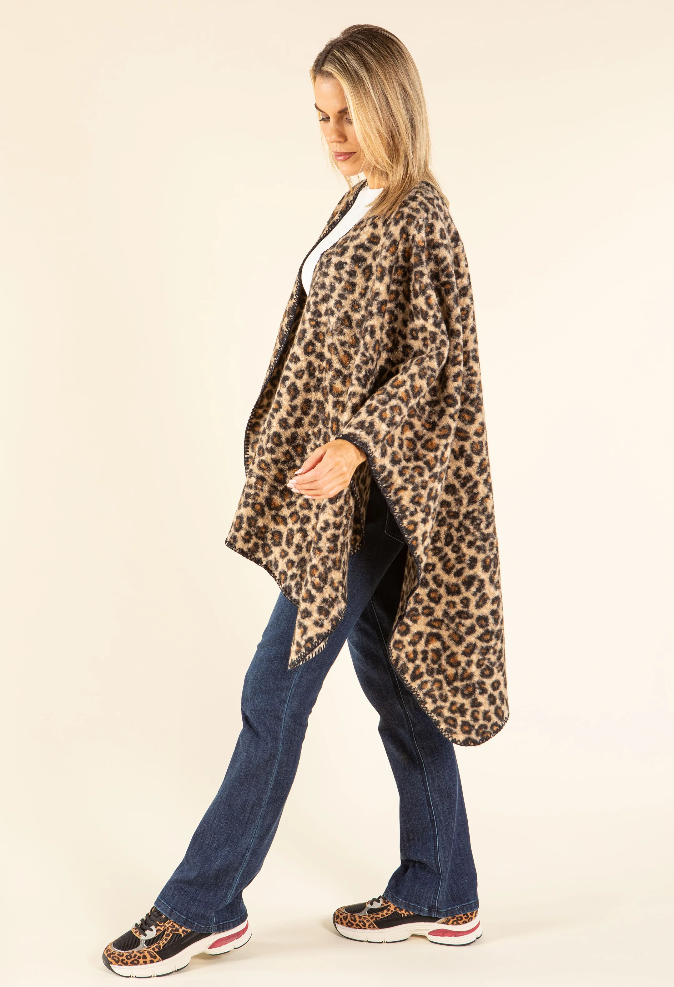 Soft Boucle Leopard Cape - Image 4
