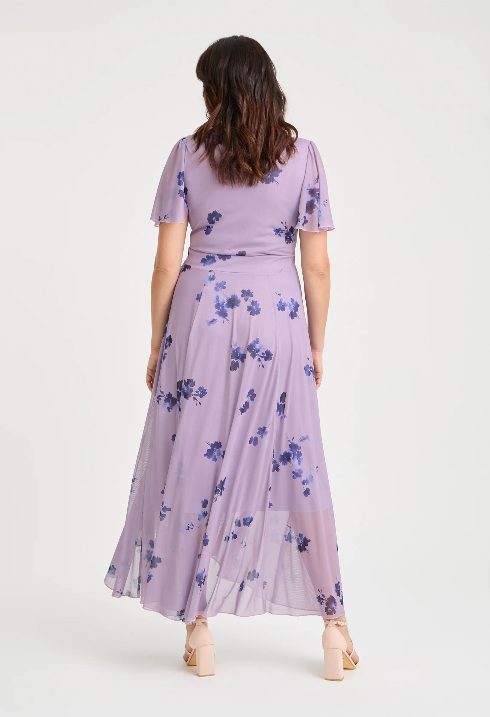 Tilly Angel Sleeve Sweetheart Curve+ Dress - Image 4