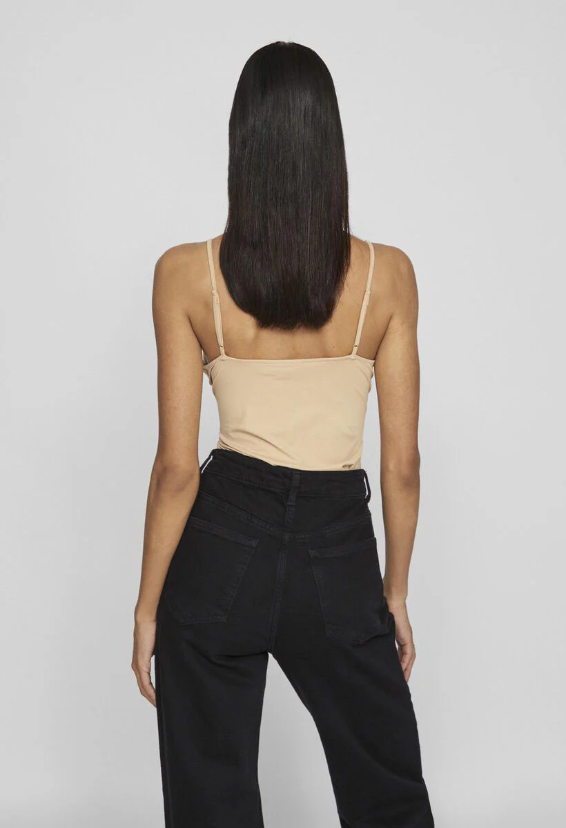 VIKENZA BASIC STRAP TOP - Image 2